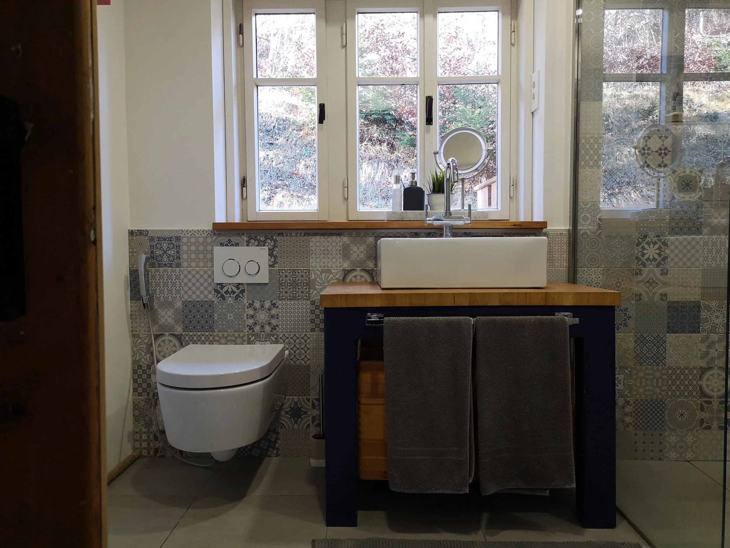 Blue patchwork tiles bathroom Pokljuka Slovenia