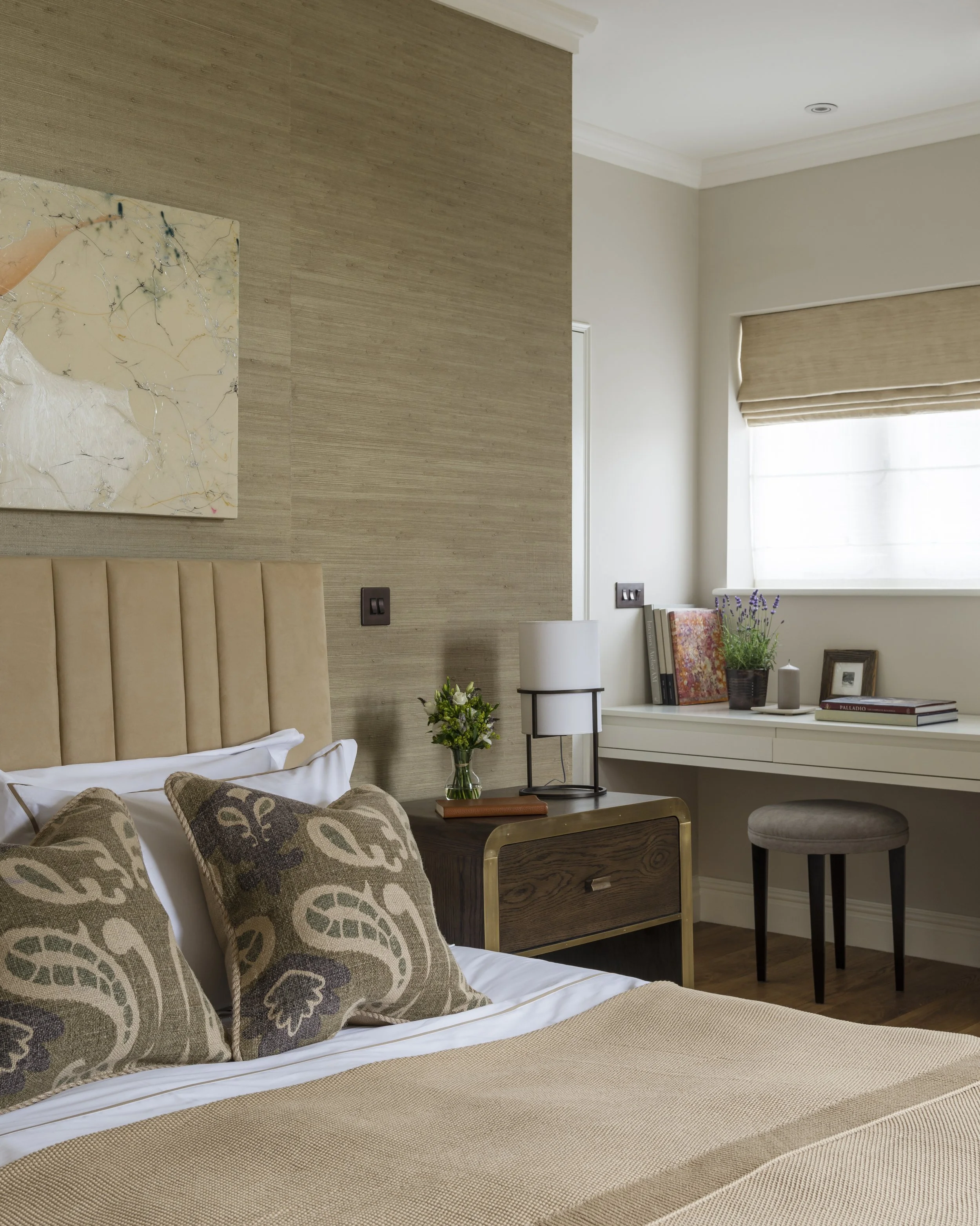 Bed detail, Lennox Gardens apartment Knightsbridge