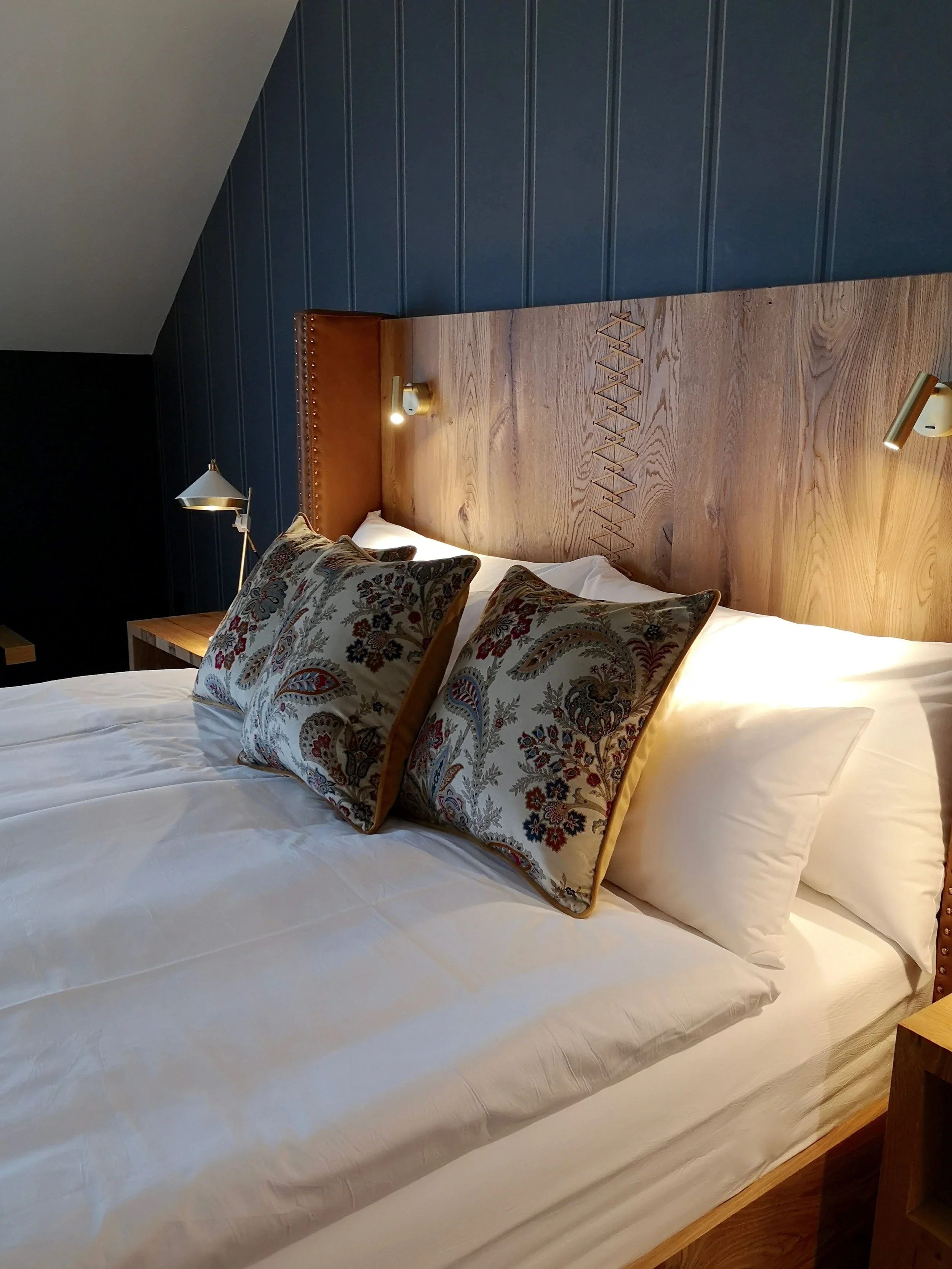 Bespoke Alpine bed Sunrose 7 boutique hotel