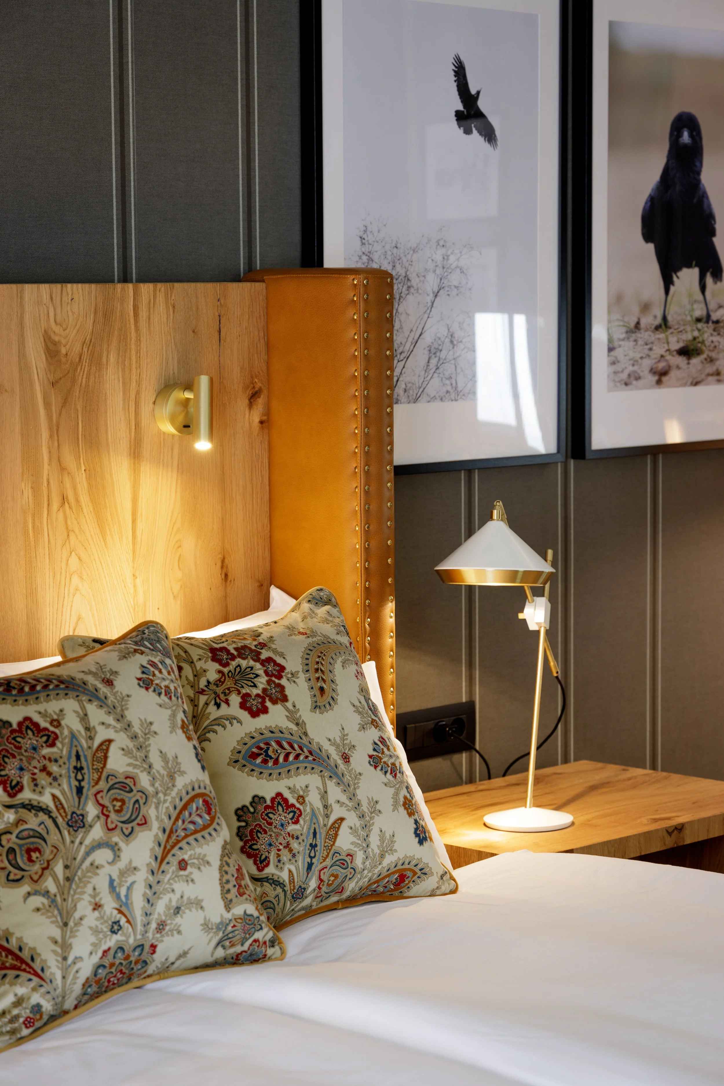 Bed detail Royal Hug suite Sunrose 7 boutique hotel Slovenia