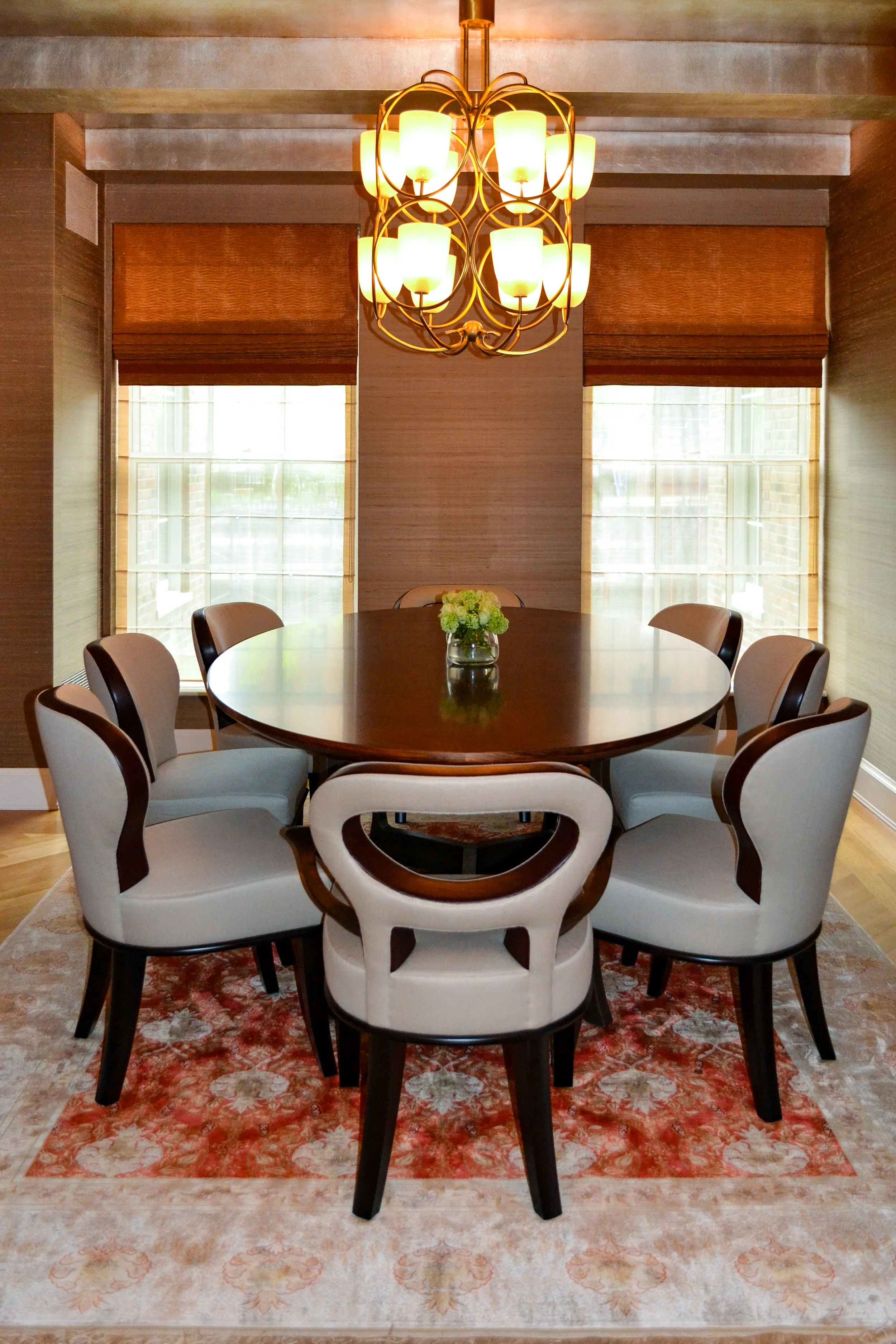 Promemoria dining chairs and table, dining room Gramercy Park apartment New York