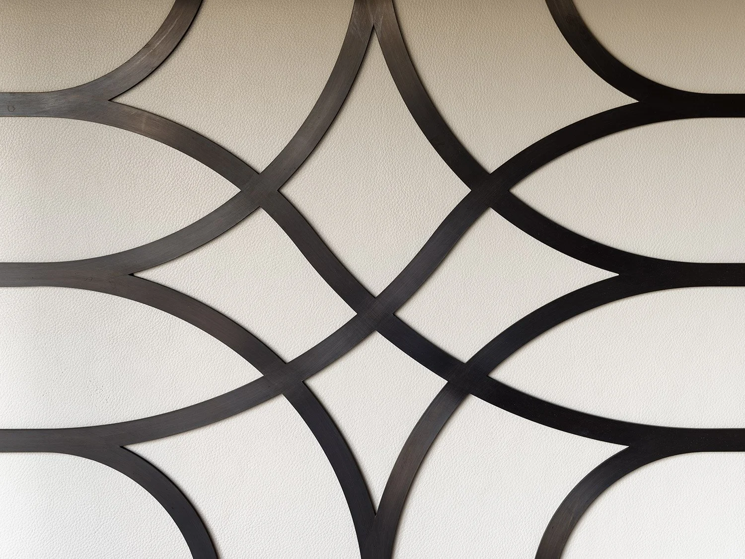 Console table RW.1 back panel detail