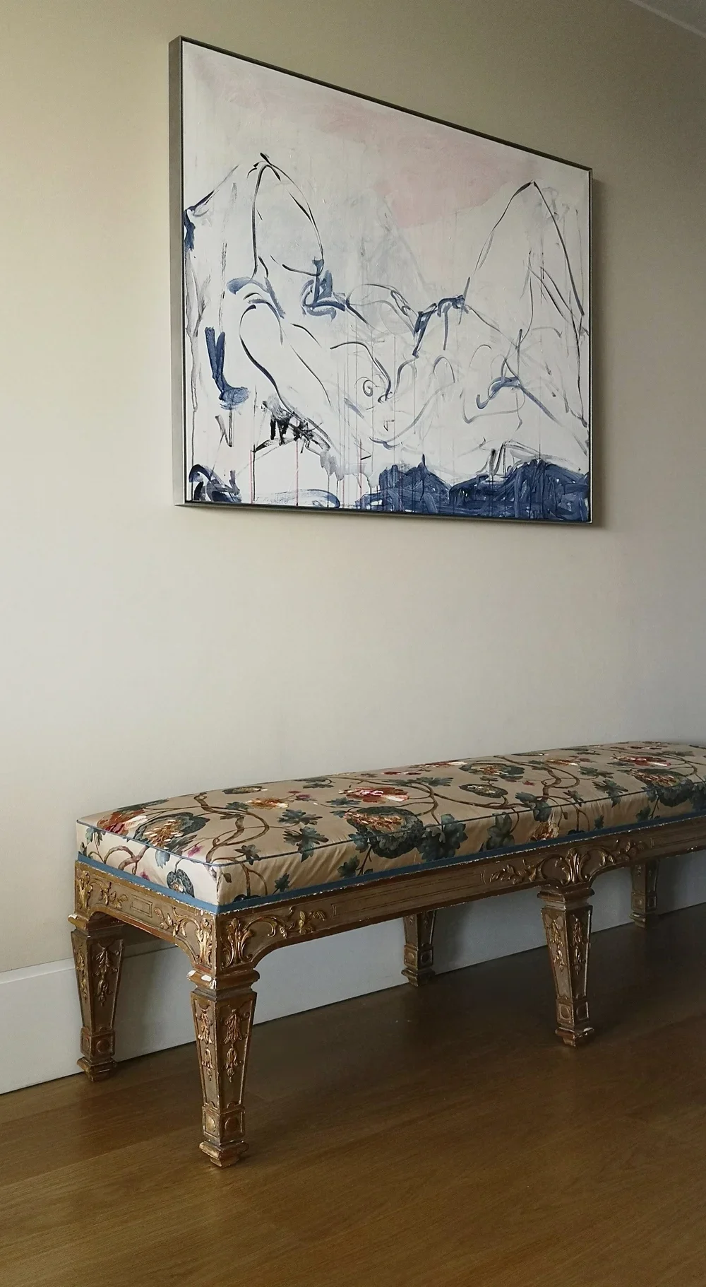 Silk upholstered antique bench, Holland Green apartment Kensington London