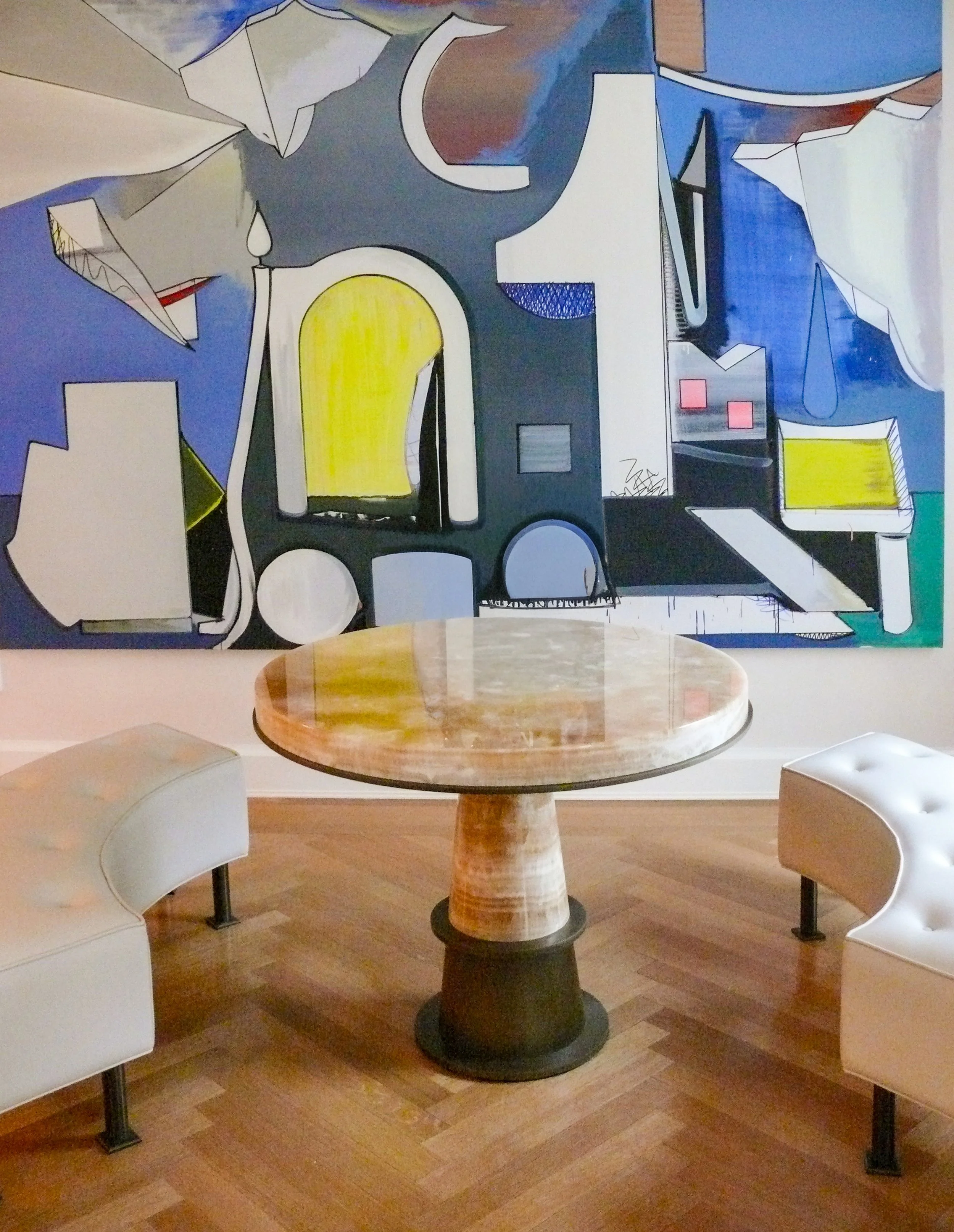 Marble table and leather benches, living room Gramercy Park apartment New York