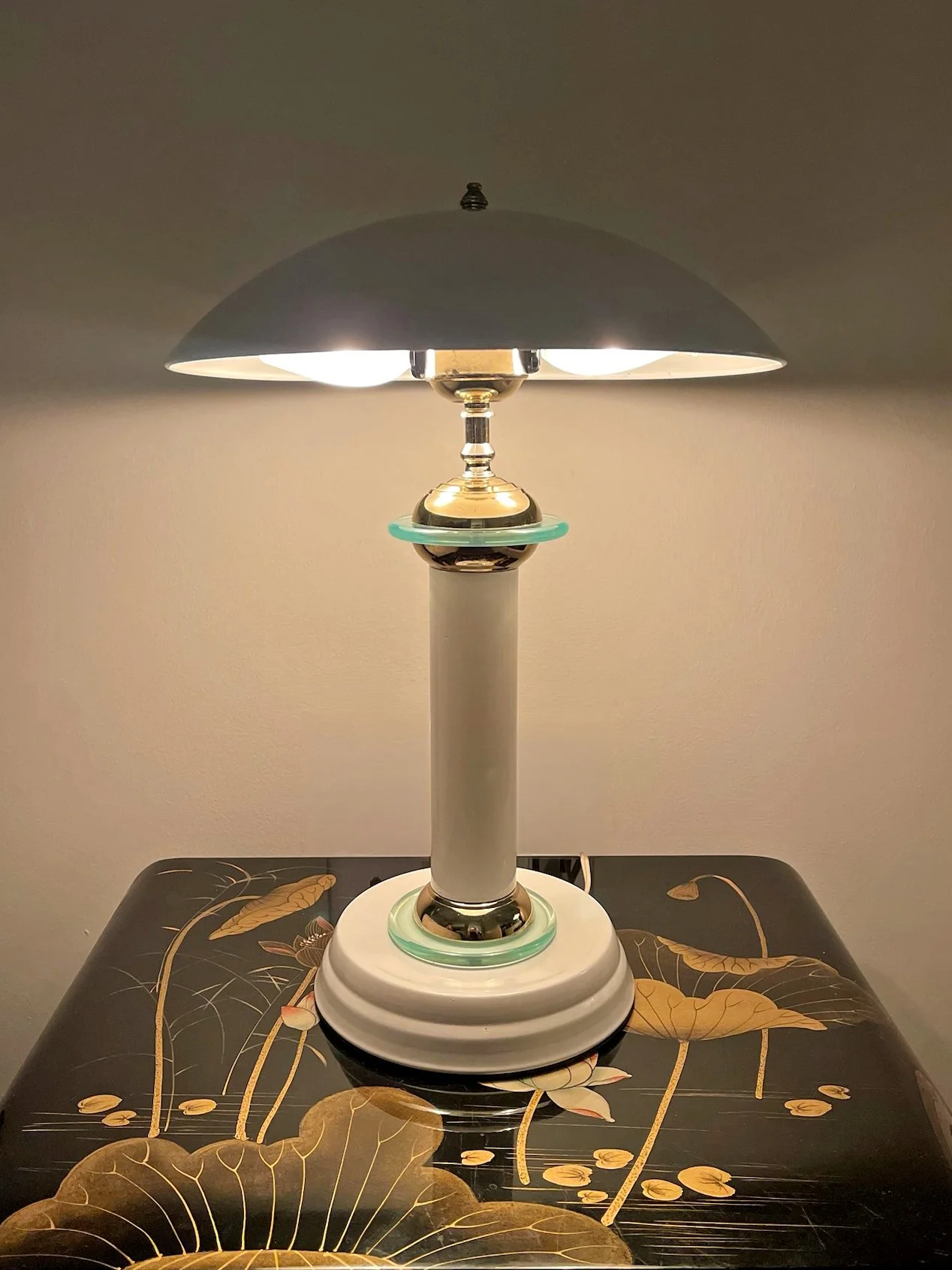 Vintage 1970s–80s Mushroom UFO Touch Lamp