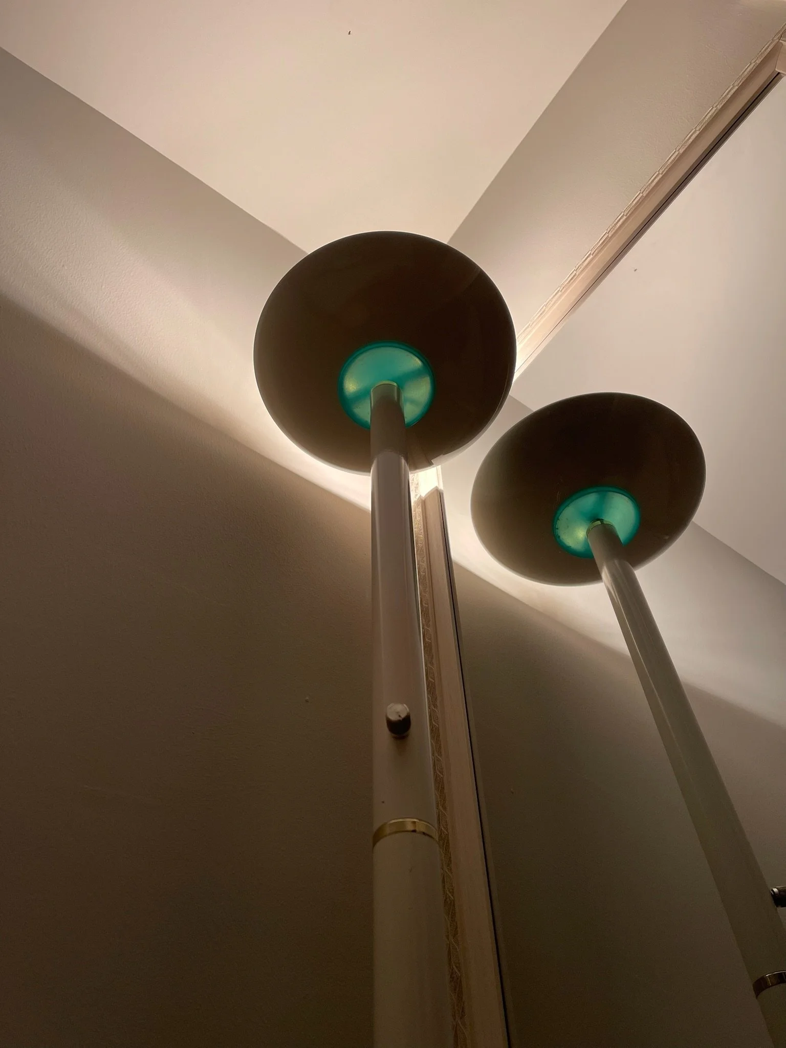 Vintage 1970s–80s UFO / Mushroom Floor Lamp