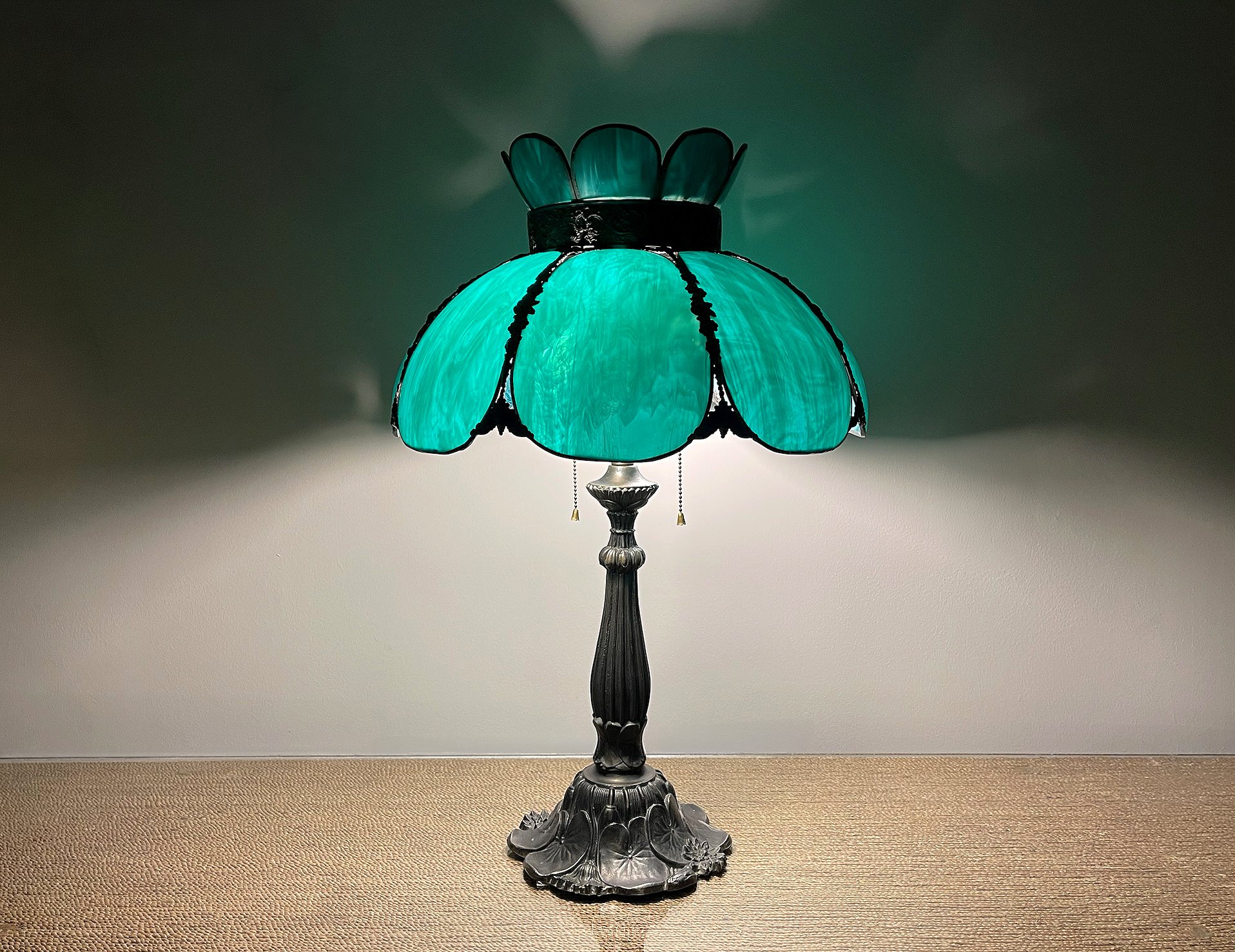 Vintage Emerald Slag Glass Lamp