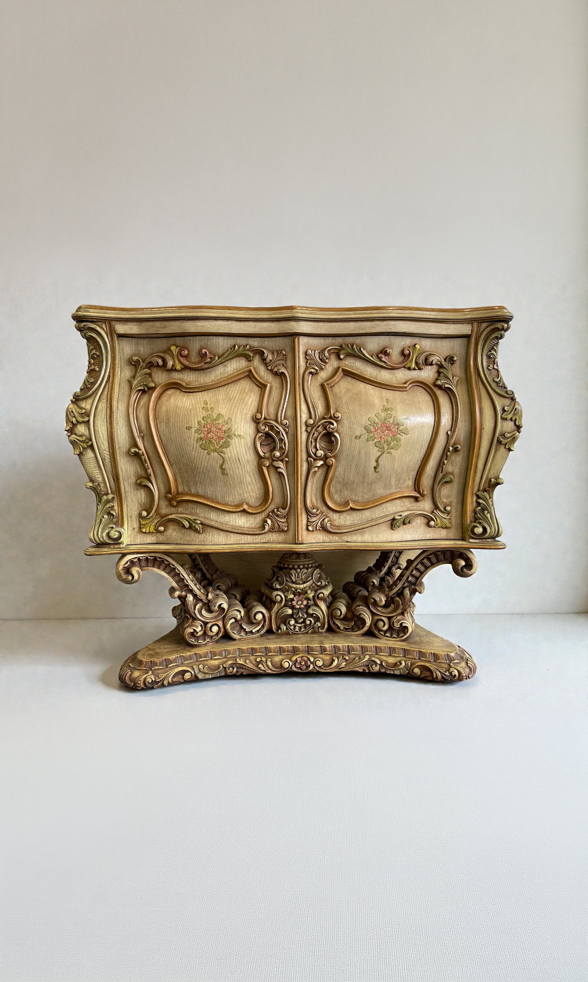 Vintage 1970s Italian Rococo Revival Galleria Server