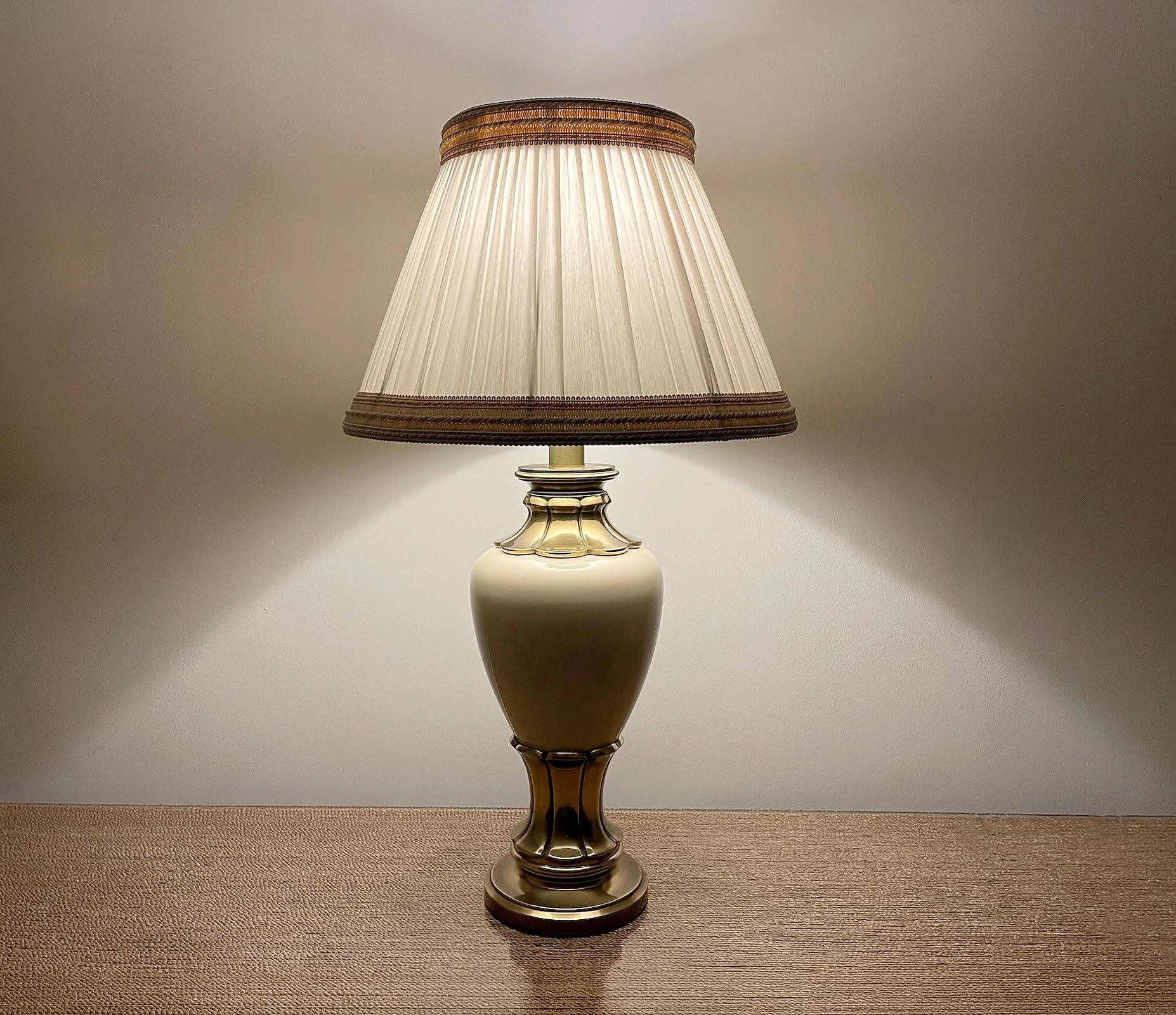 Vintage Stiffel Sculptural Brass Table Lamp