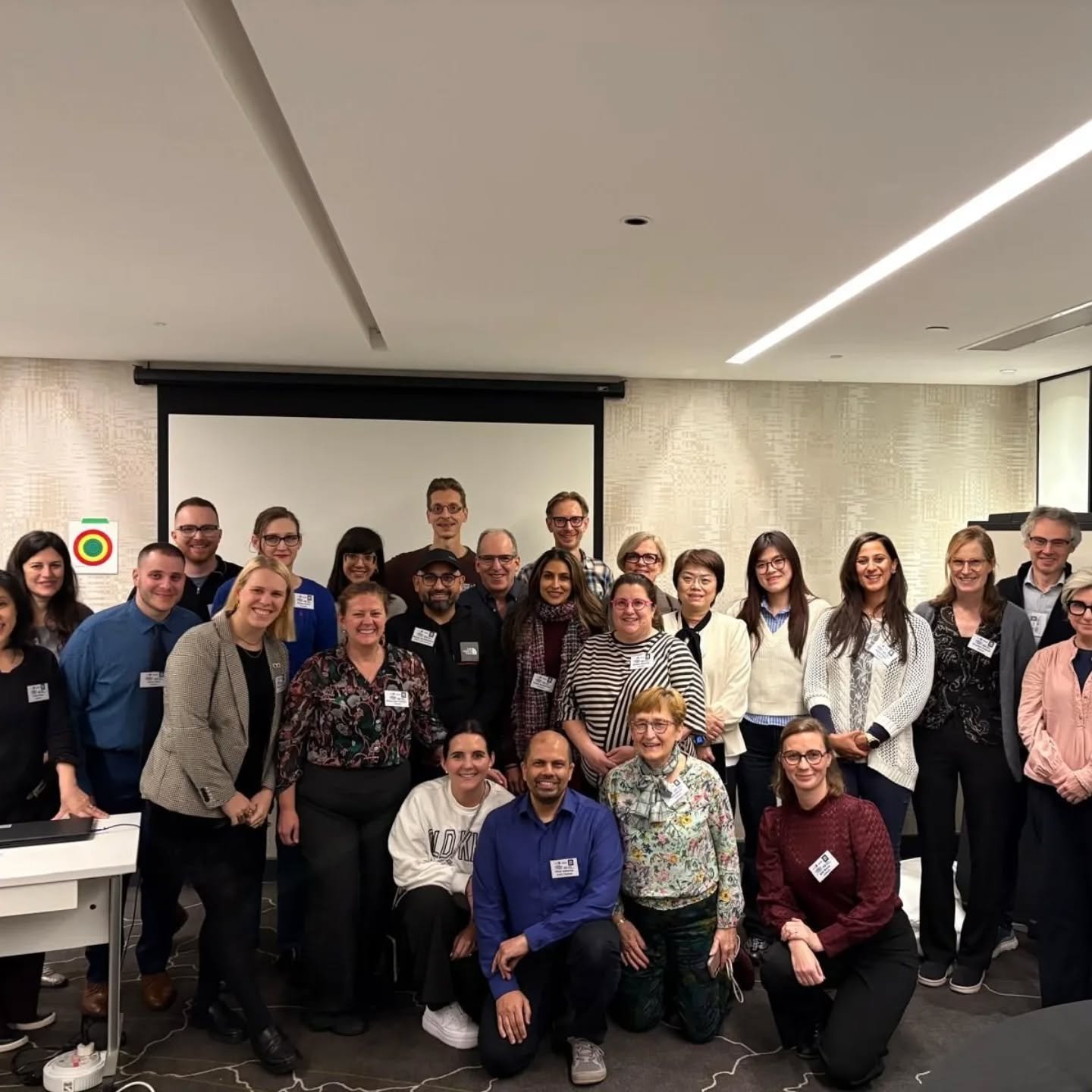 Back from a brilliant weekend of neuro-optometry hosted by BABO including a Visual Snow masterclass and the first step on my journey to Fellowship with the Neuro-optometric Rehabilitation Association. The speakers all did a great job - especially hav