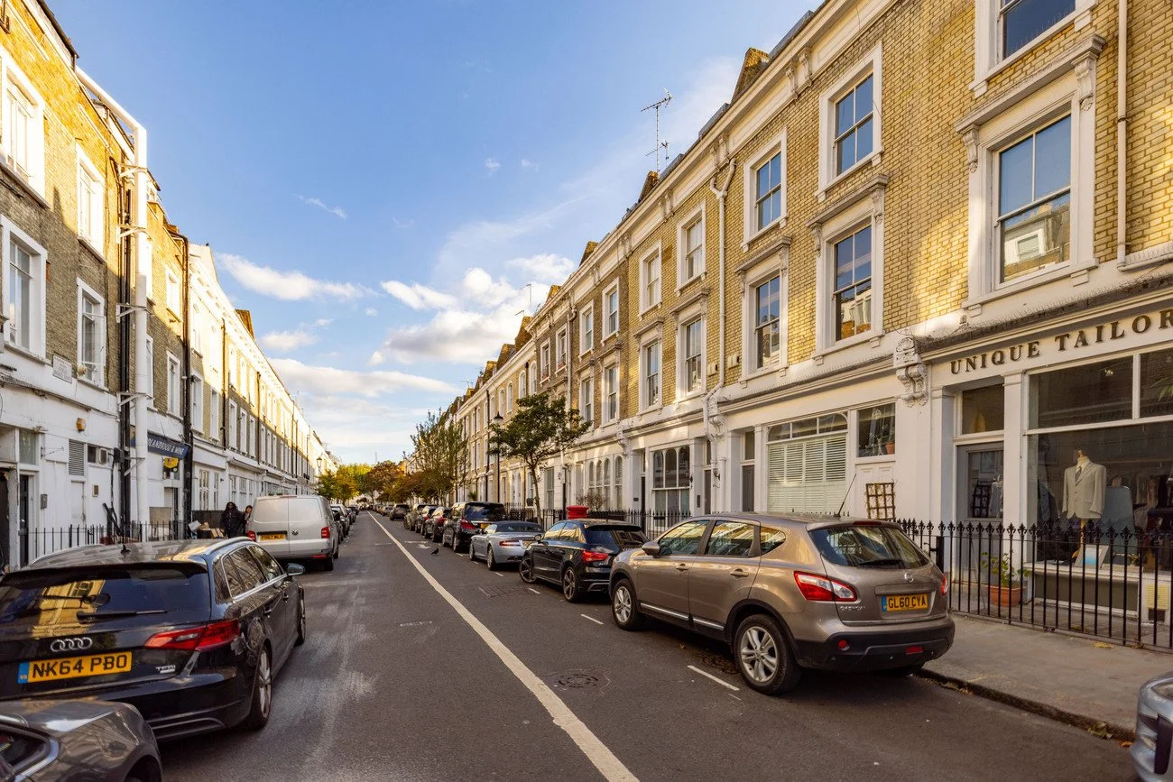 Niru_Experience_Earls_Court