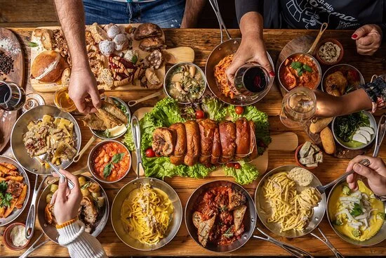 London's Street Food Scene: A Culinary Adventure on the Go