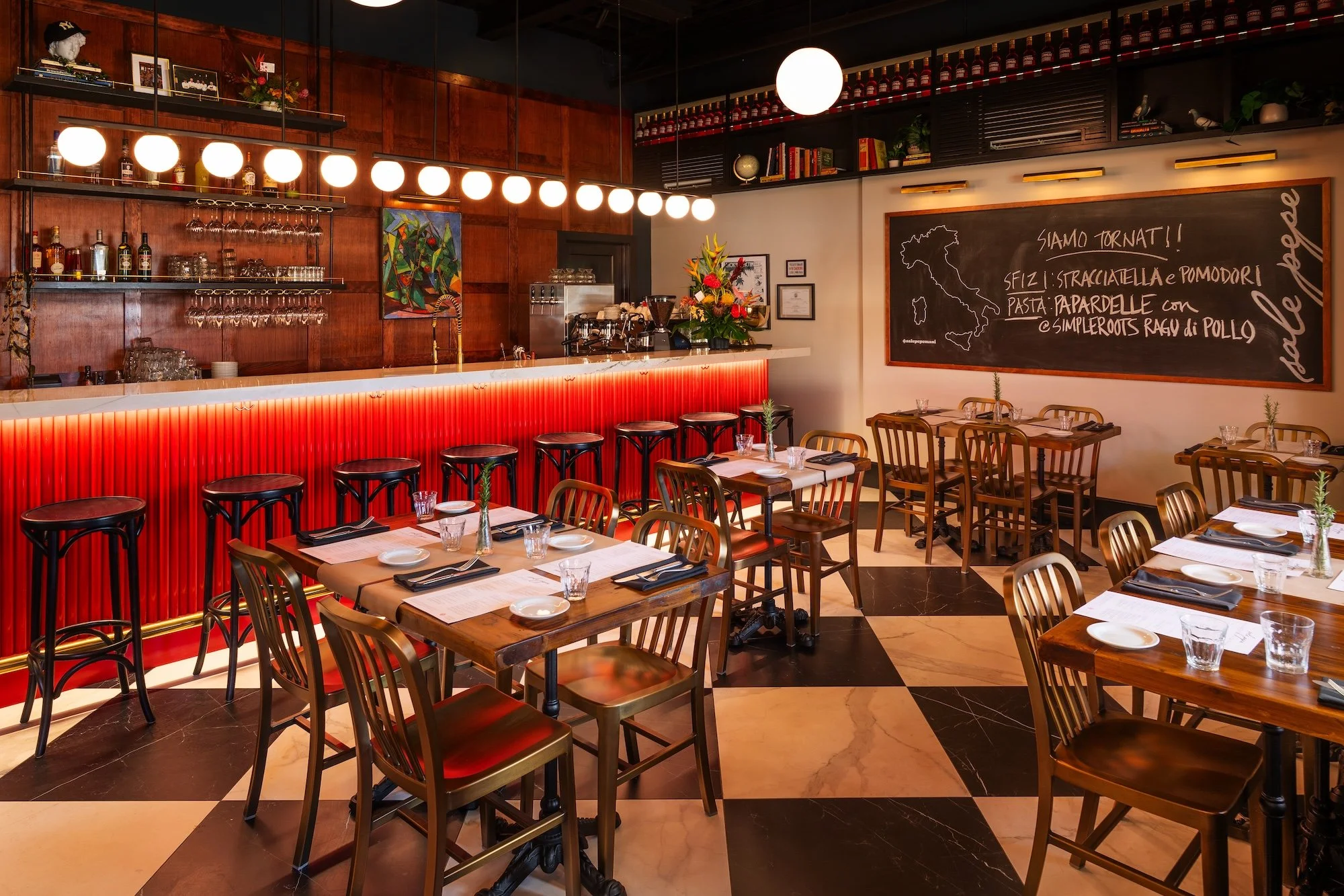 Sale-Pepe-Maui-Lahaina-New-Location-Interior-Dining.jpg