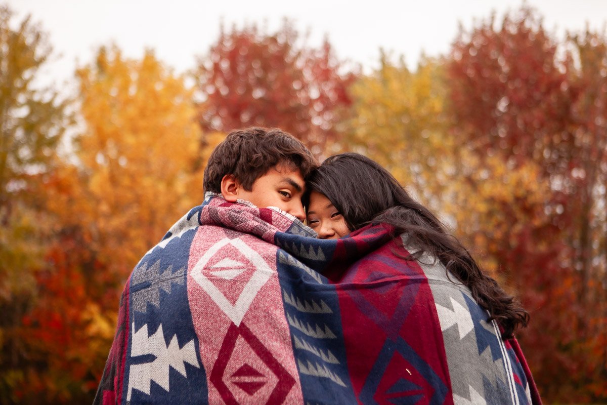 Fall-engagement-session-Toronto-1200px-21.jpg
