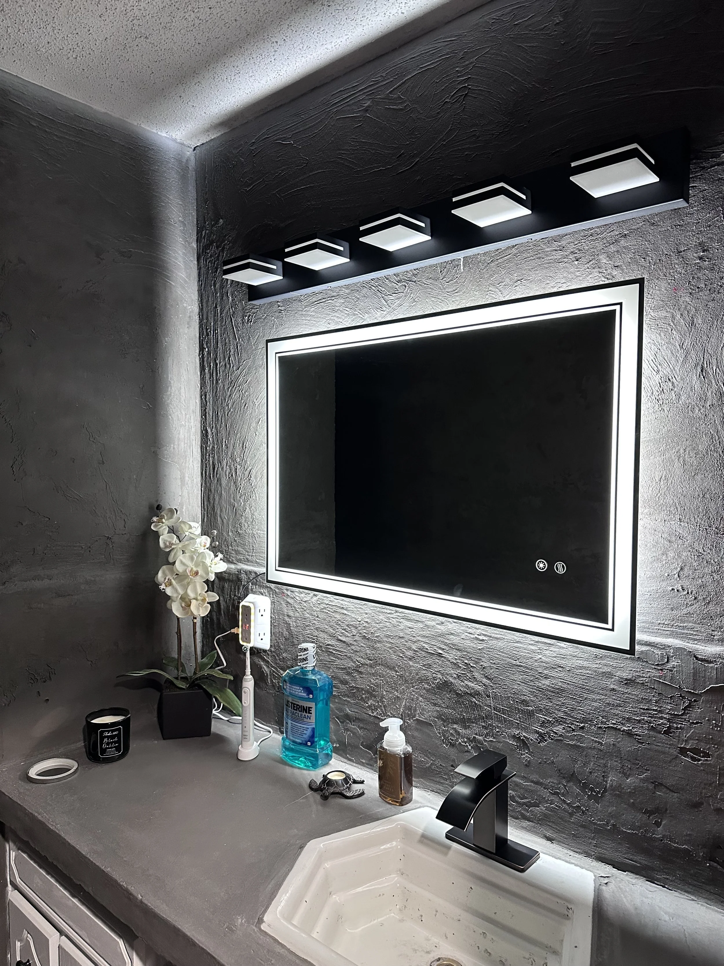 Small Bathroom Refreshes