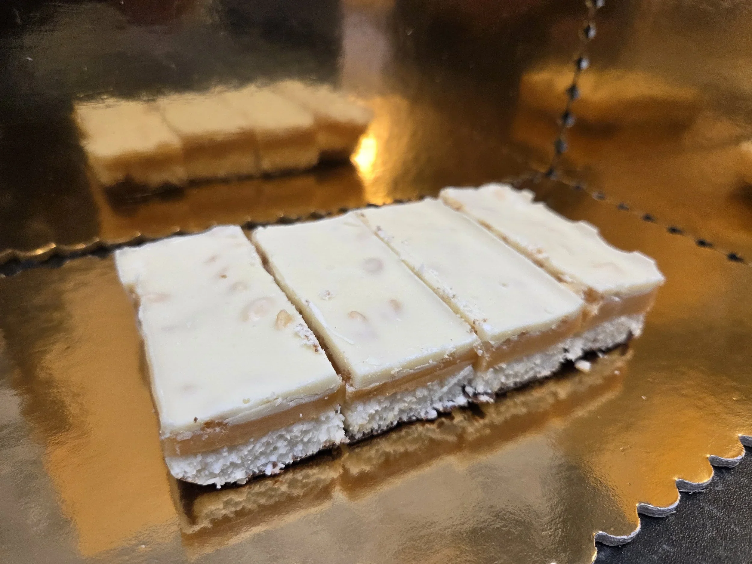 Honeymoon Slice 4 Pack
