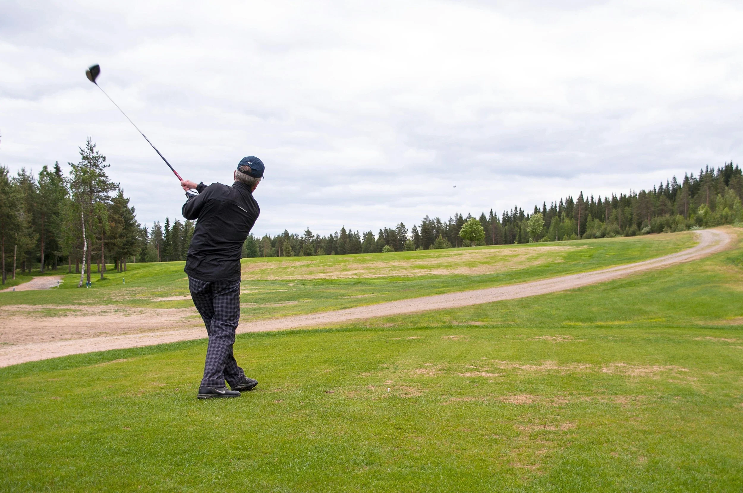 Long Drive Sponsor (1 Available)