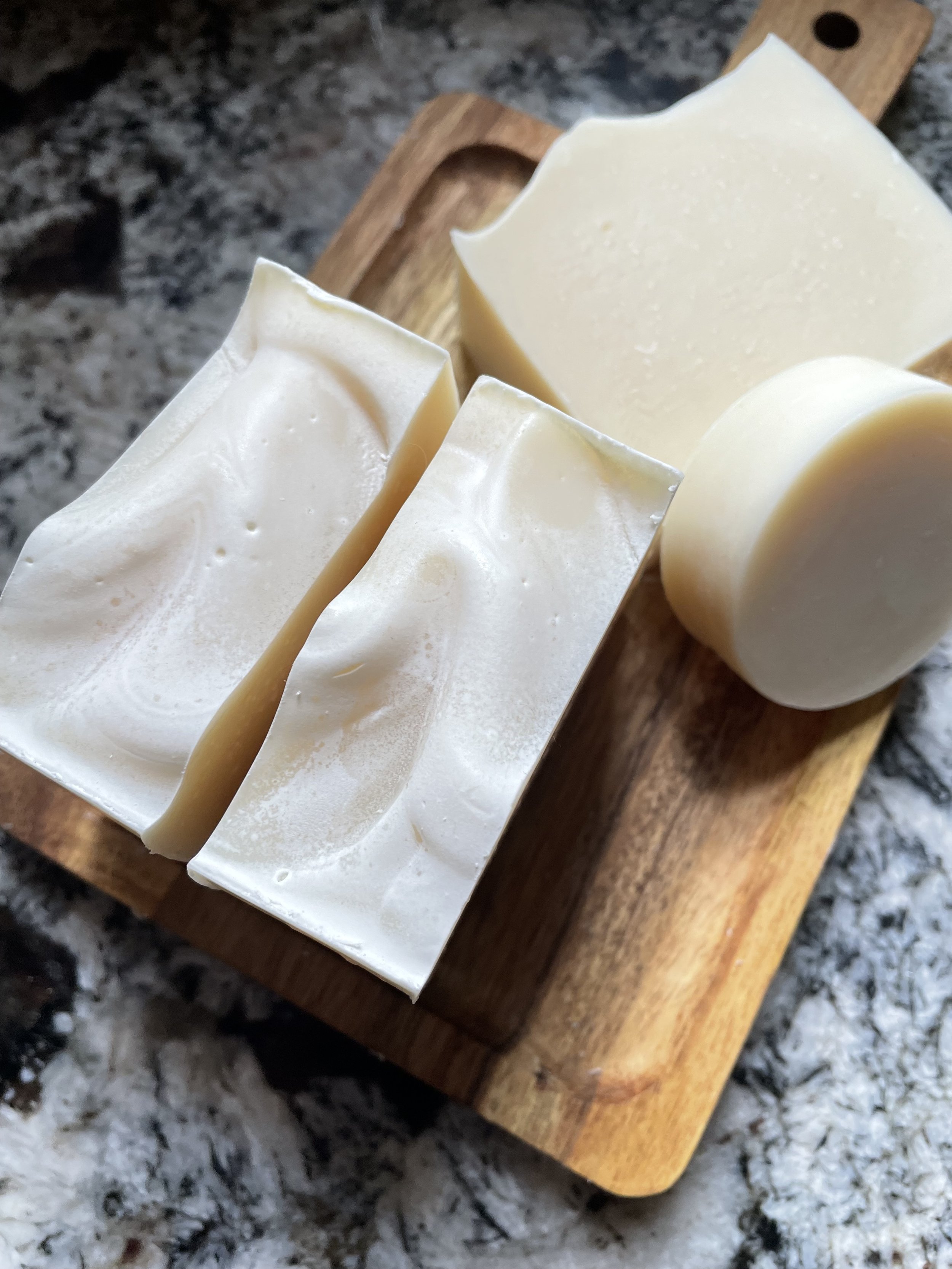 *Limited Edition* Apricot Oil & Tallow Soap Bar