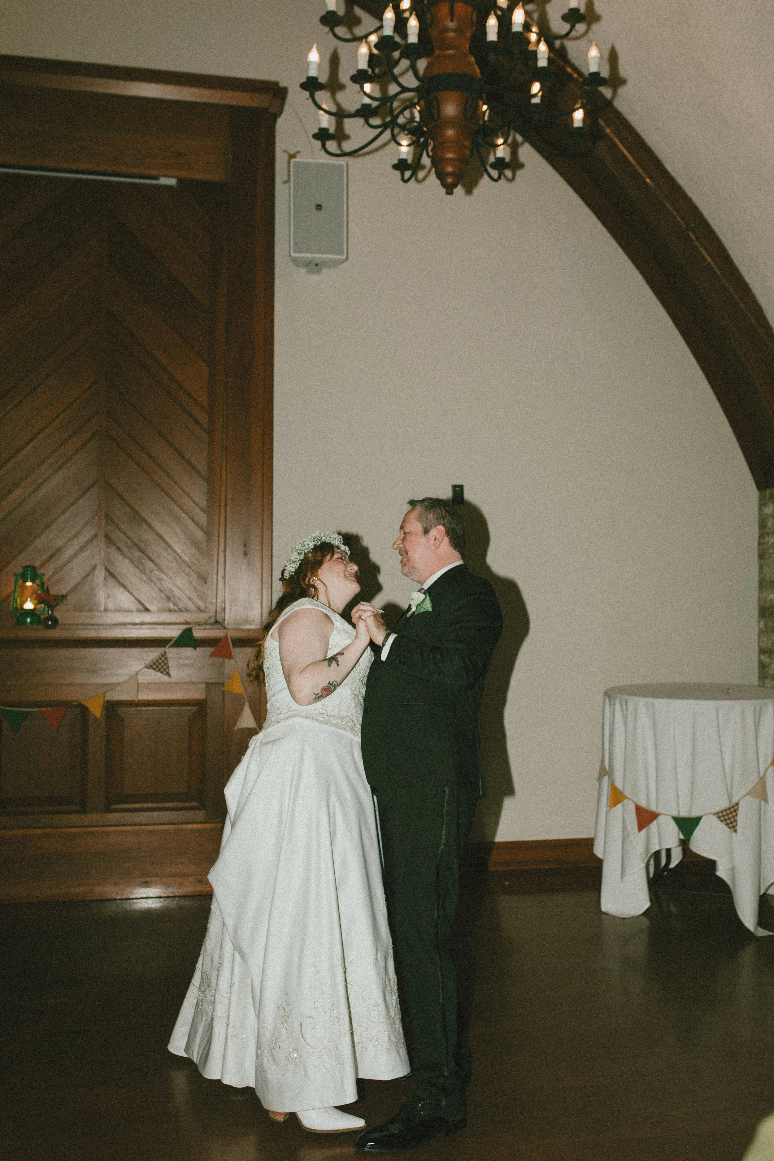carlyandelliegotmarried-225.jpeg