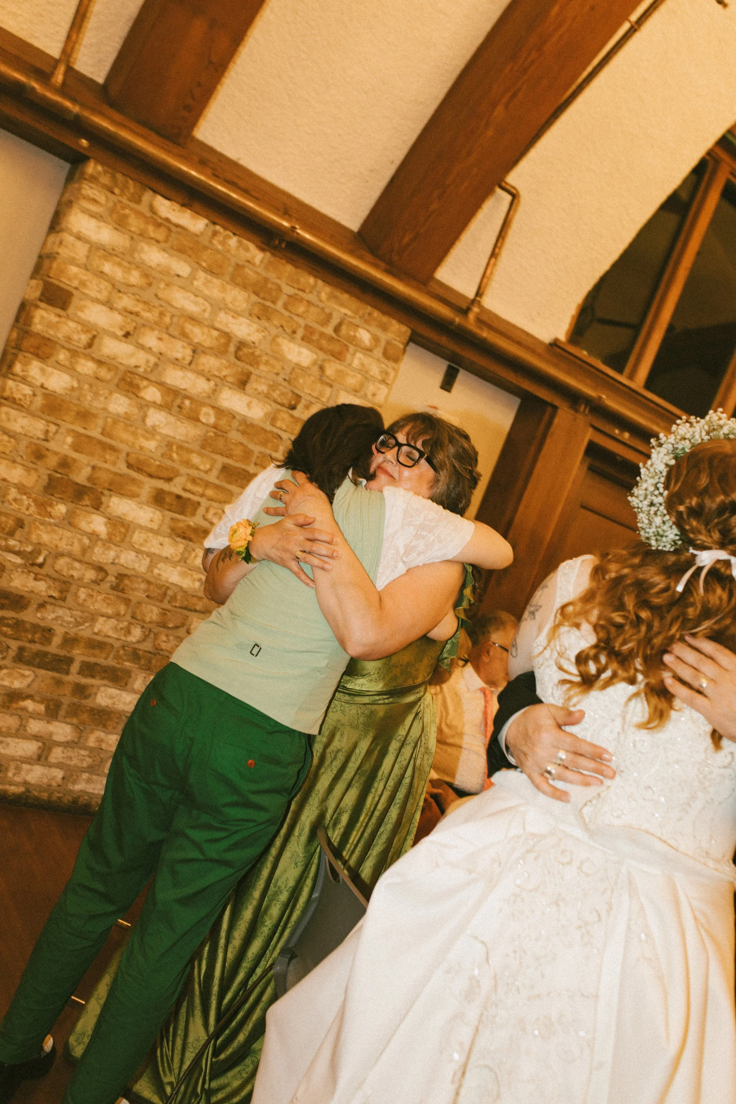 carlyandelliegotmarried-193.jpeg