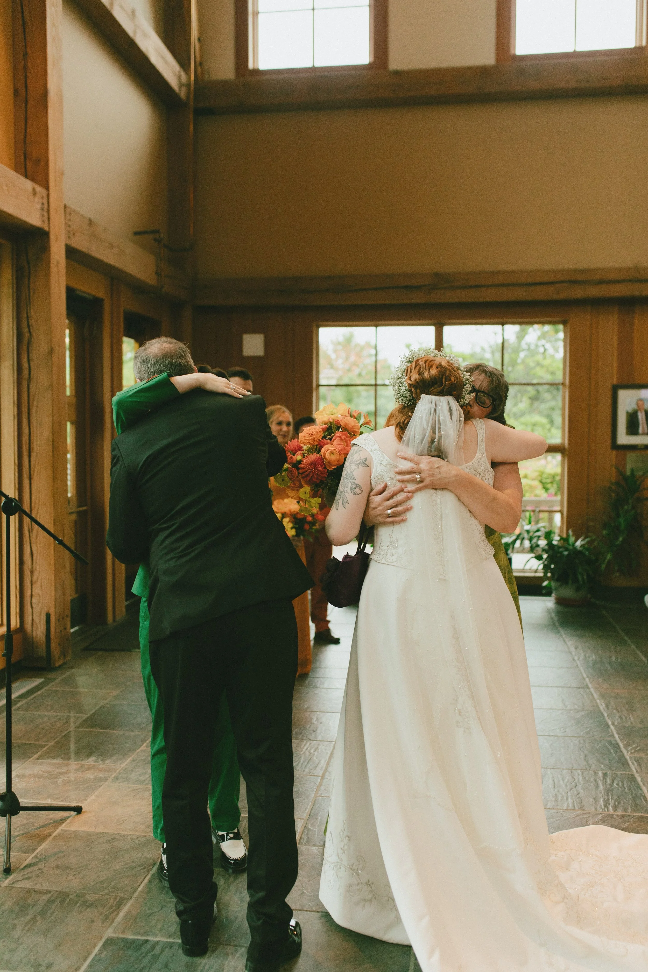 carlyandelliegotmarried-84.jpeg