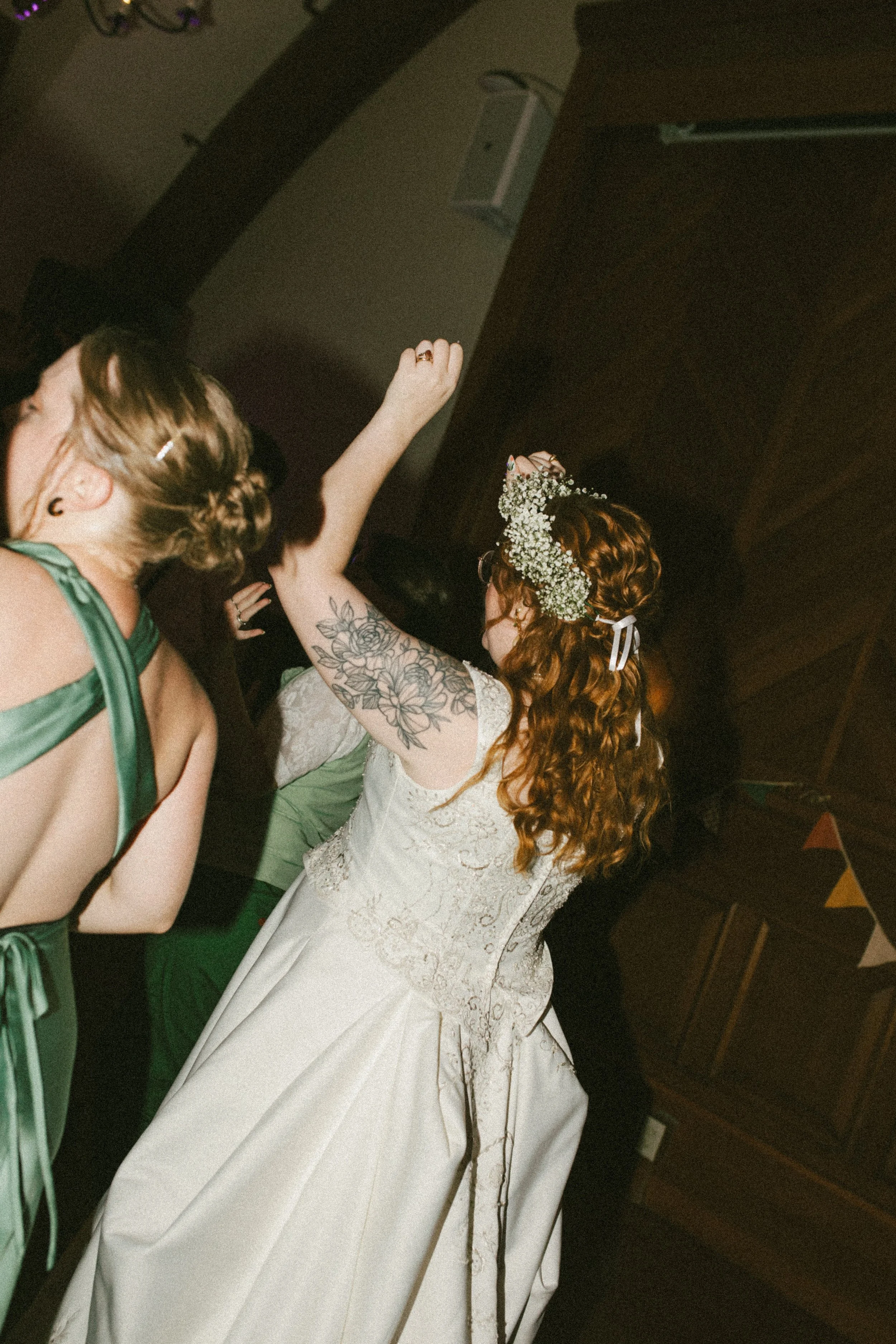 carlyandelliegotmarried-252.jpeg