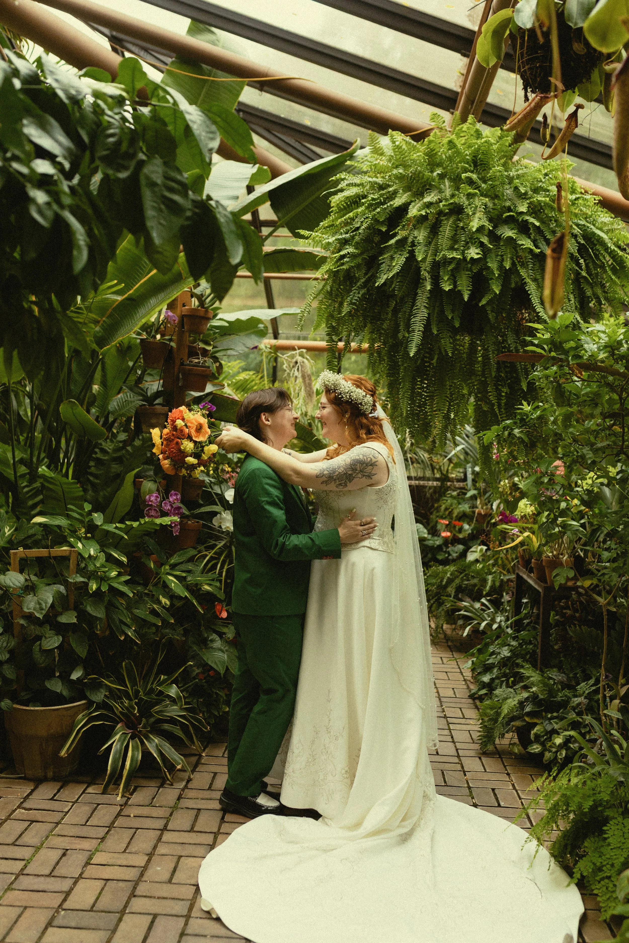 carlyandelliegotmarried-143.jpeg