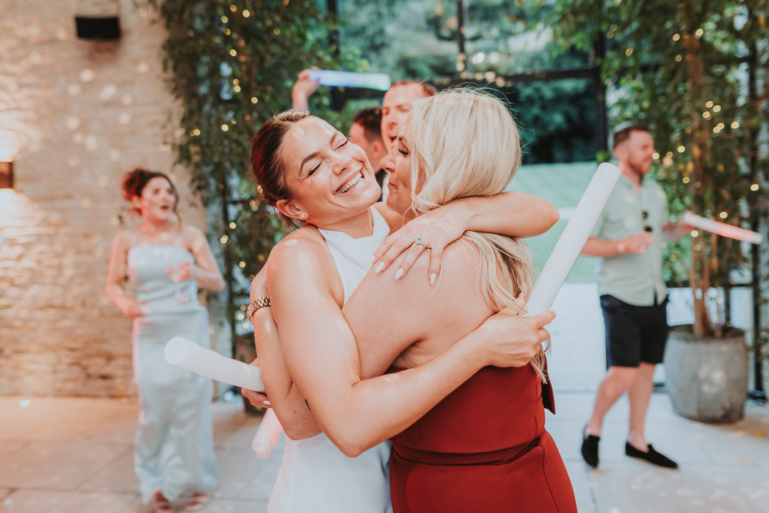 OldGoreBarn-Cirencester-wedding-photography_25.jpg