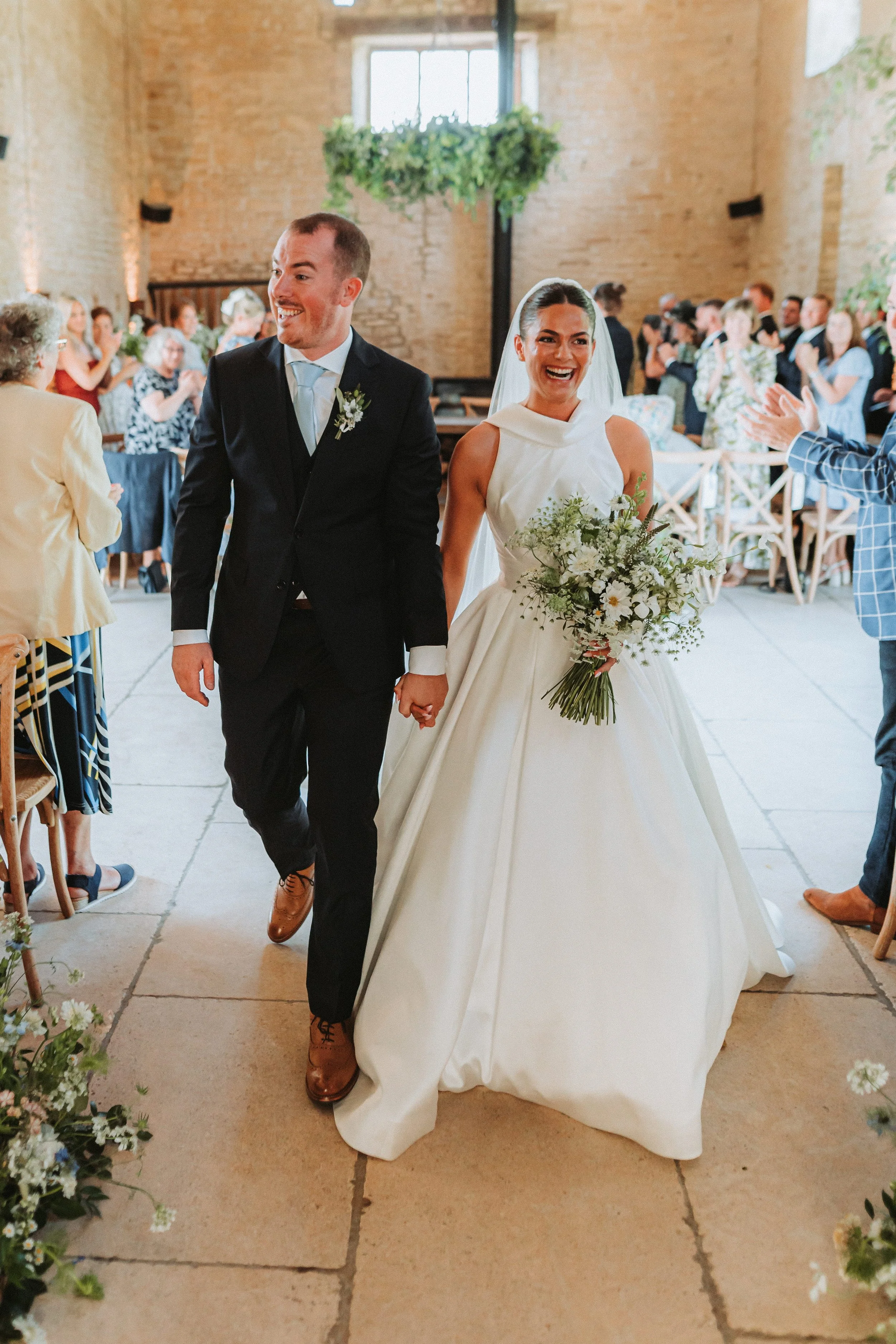 OldGoreBarn-Cirencester-wedding-photography_12.jpg