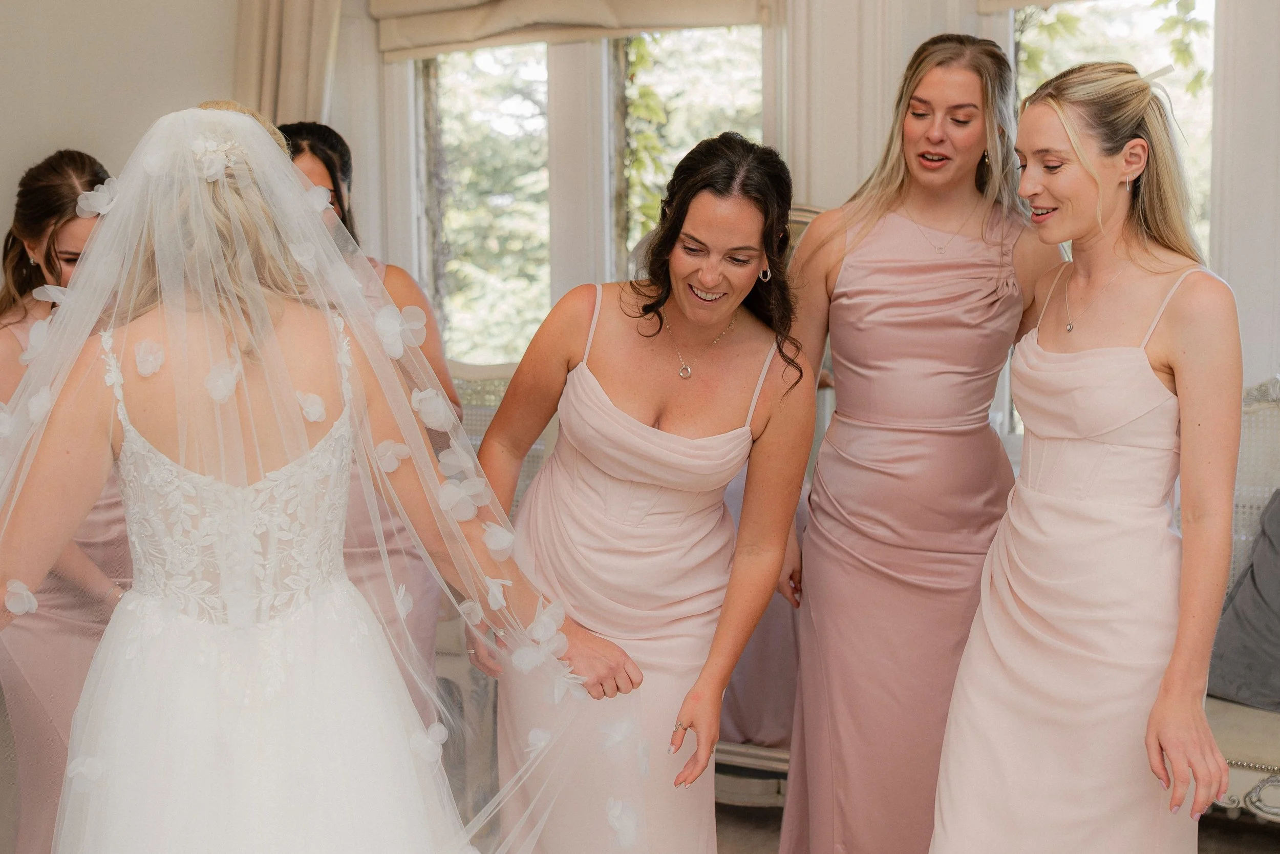 ManorByTheLake-Cheltenham-wedding-photography-21.jpg