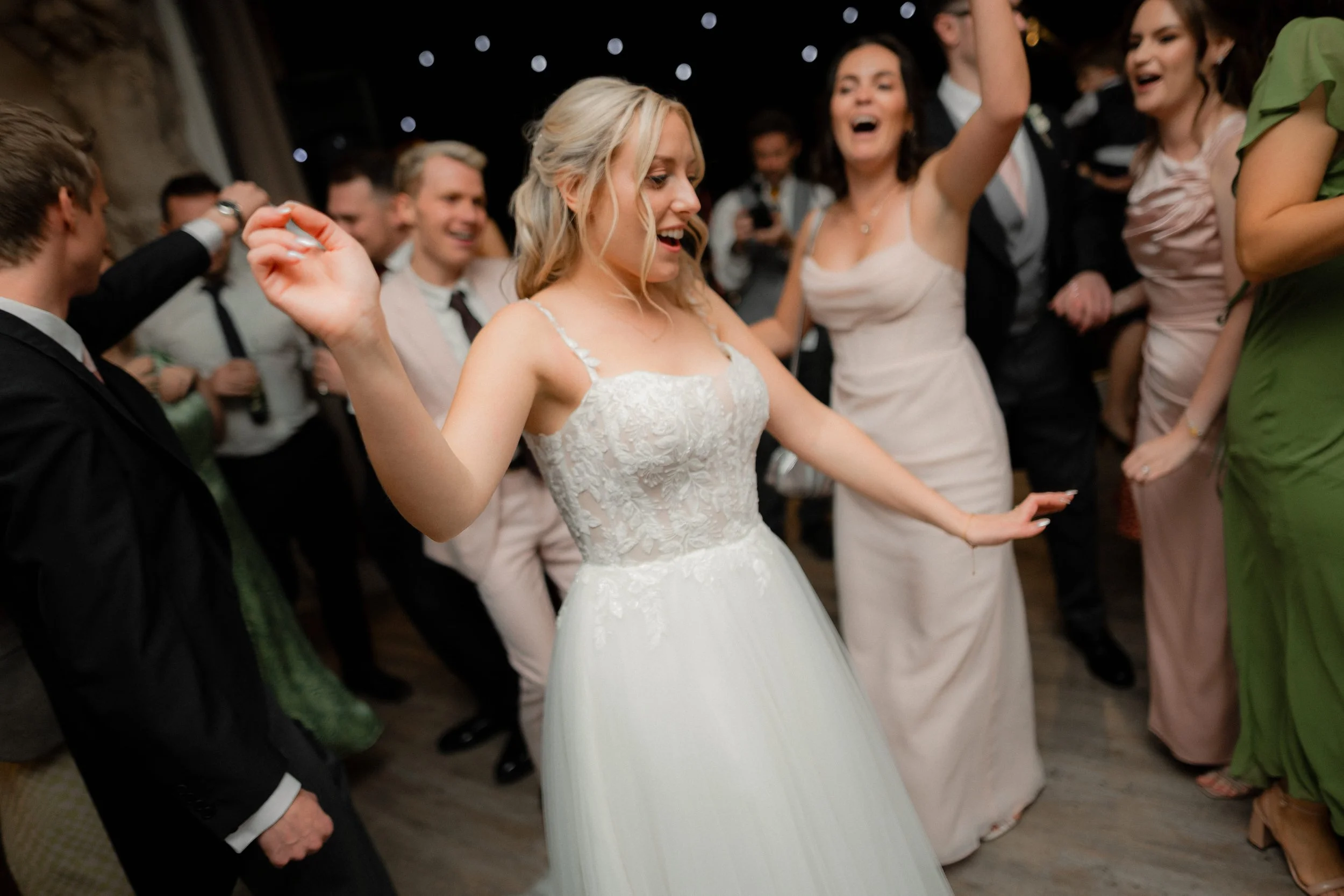 ManorByTheLake-Cheltenham-wedding-photography-56.jpg
