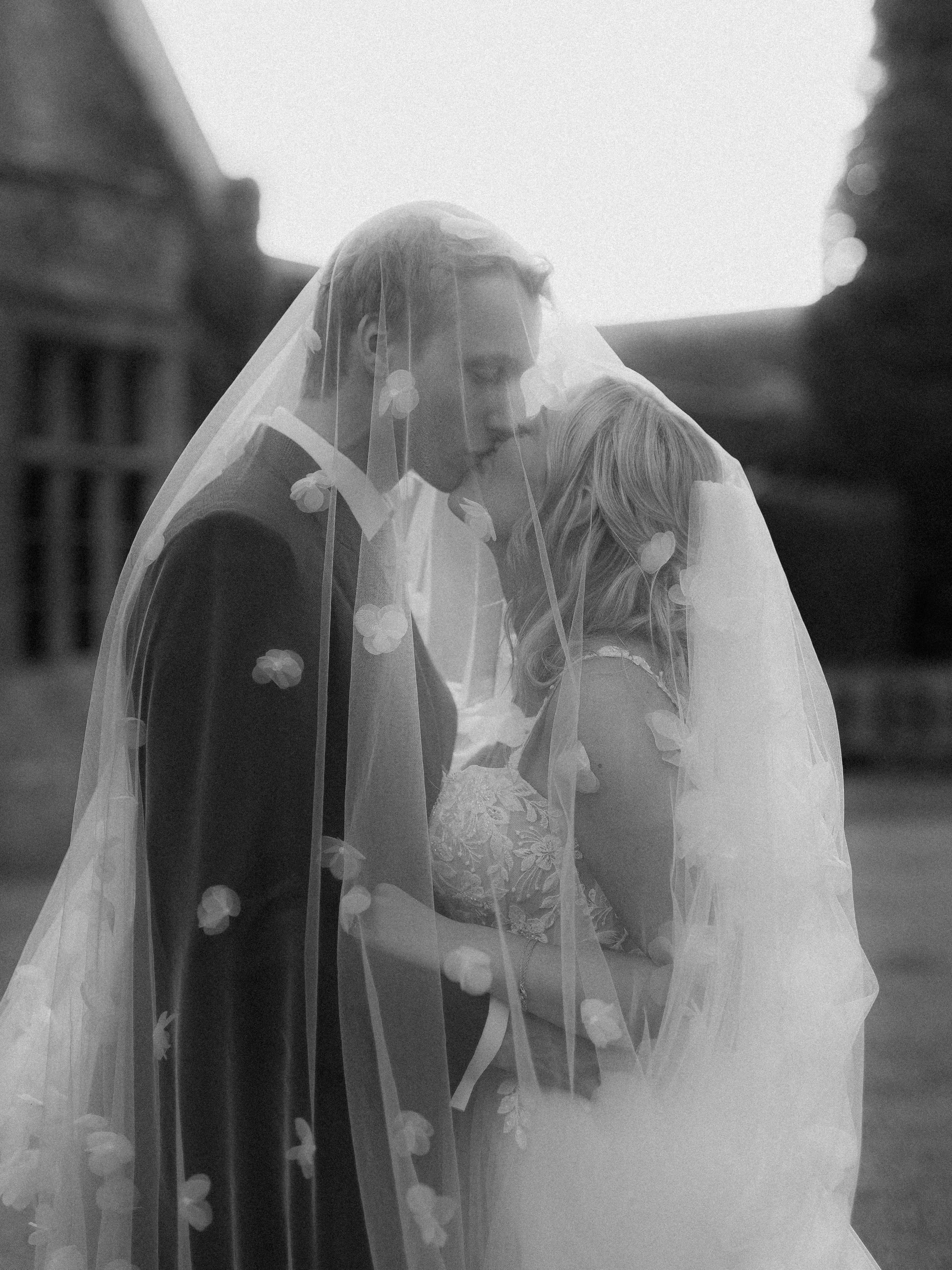 ManorByTheLake-Cheltenham-wedding-photography-48.jpg