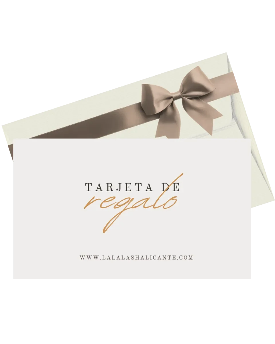 Tarjeta de regalo blanca con la inscripción 'Tarjeta de regalo' en letras negras y doradas, acompañada de un lazo beige en la esquina superior izquierda.
