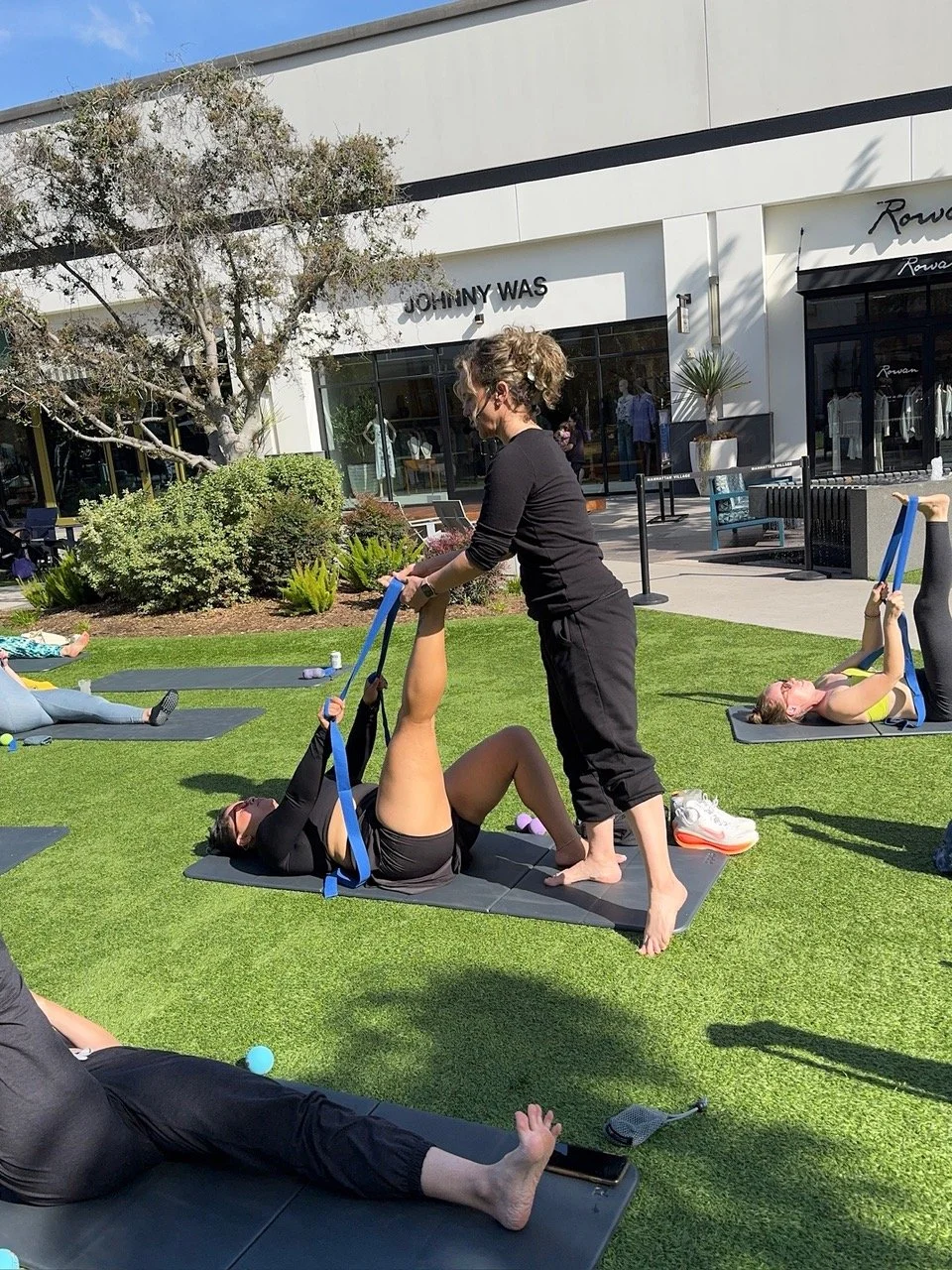 Runway Playa Vista-Free