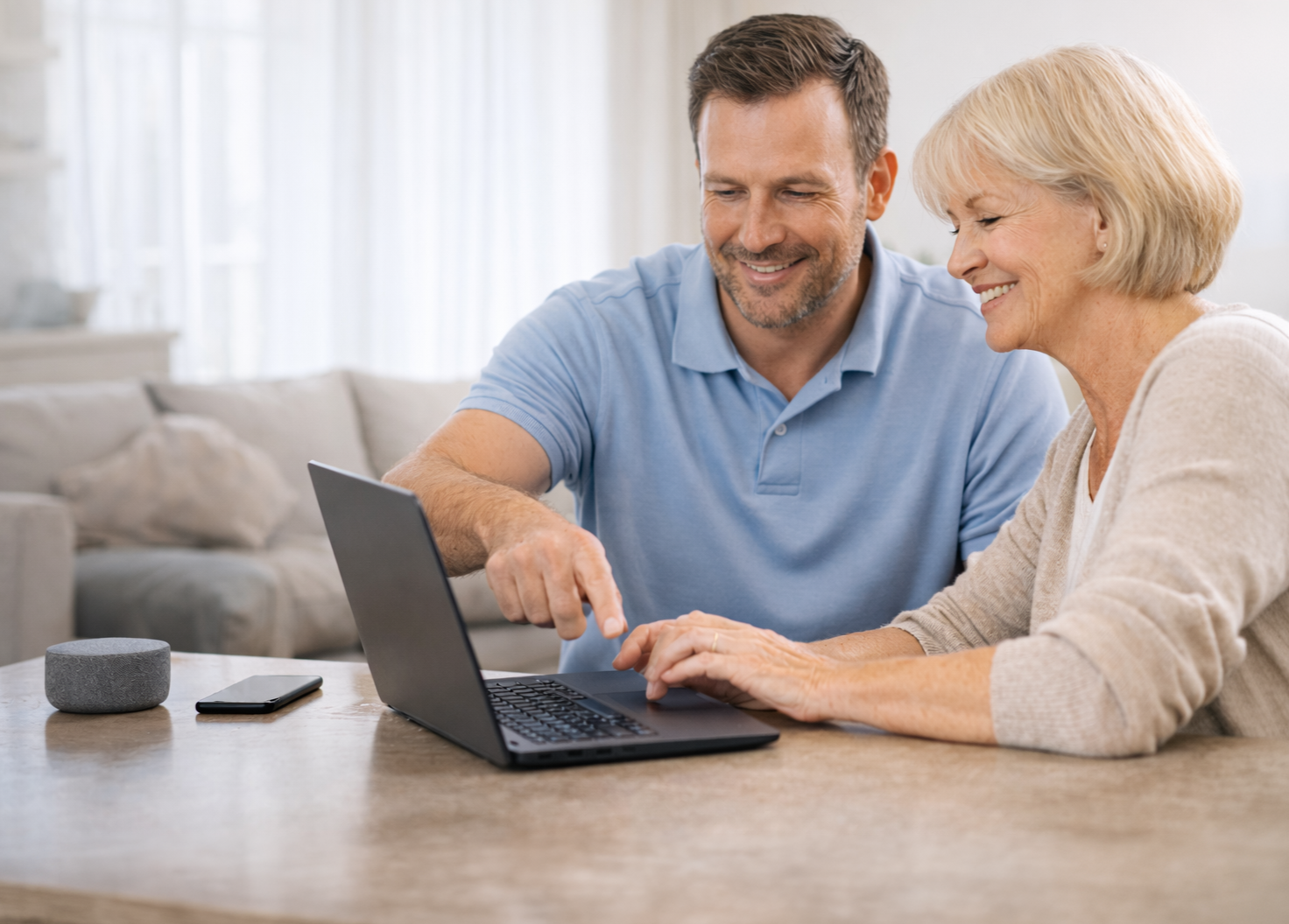 Technicien offrant une aide techno à domicile à Montréal