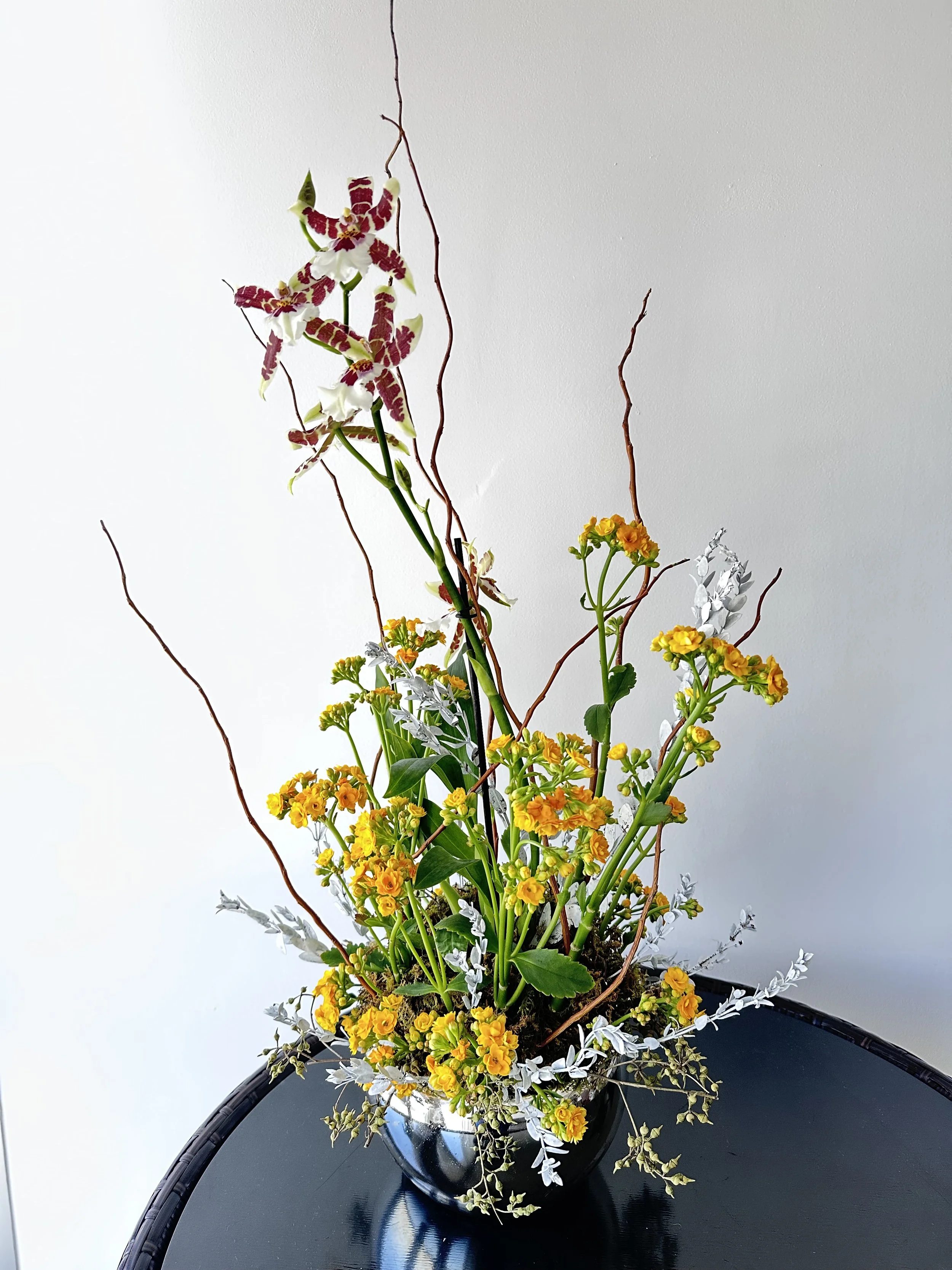 Vibrant Elegance Floral Arrangement