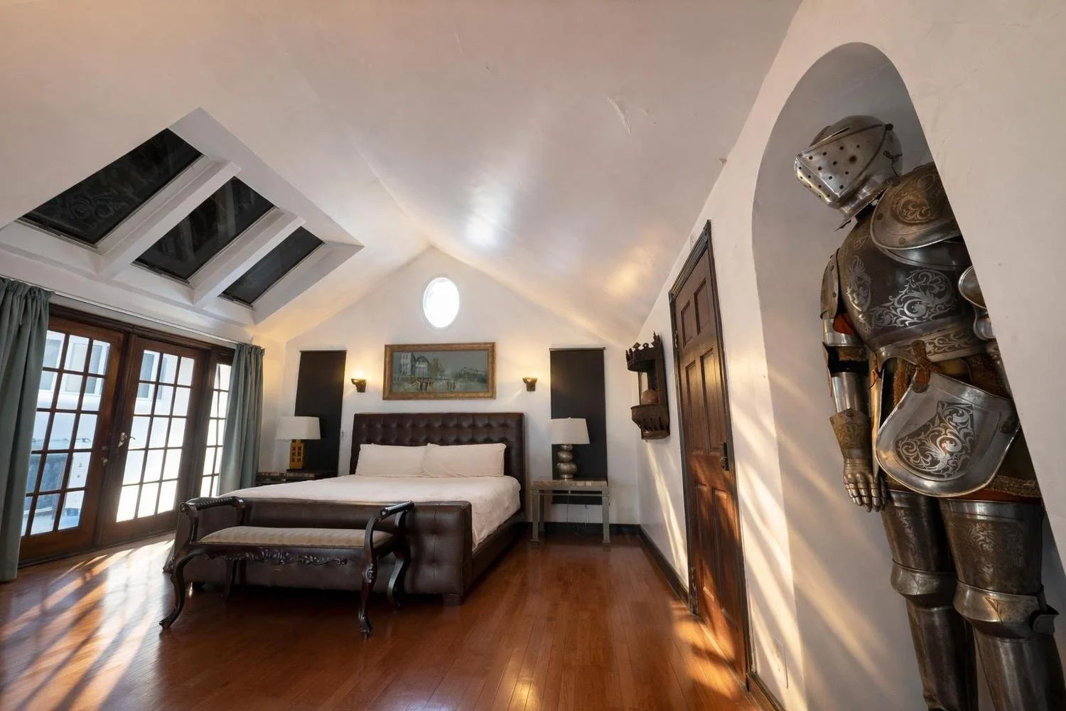 027-castle-ivar-vaulted-bedroom-armor-detail.jpg