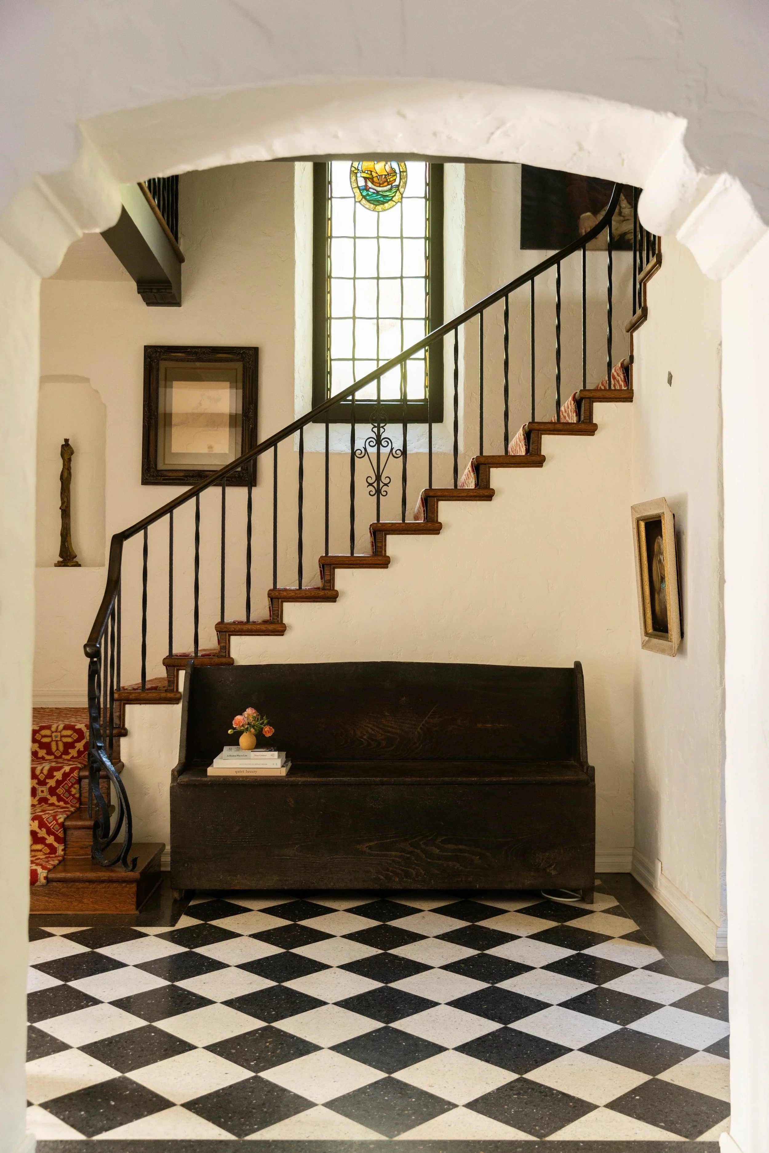 2666-aberdeen-ave-virtually_here_studios-low_res-6_e5cac170-dfc0-449e-ba5b-c3087ba90fd1.jpg.webp