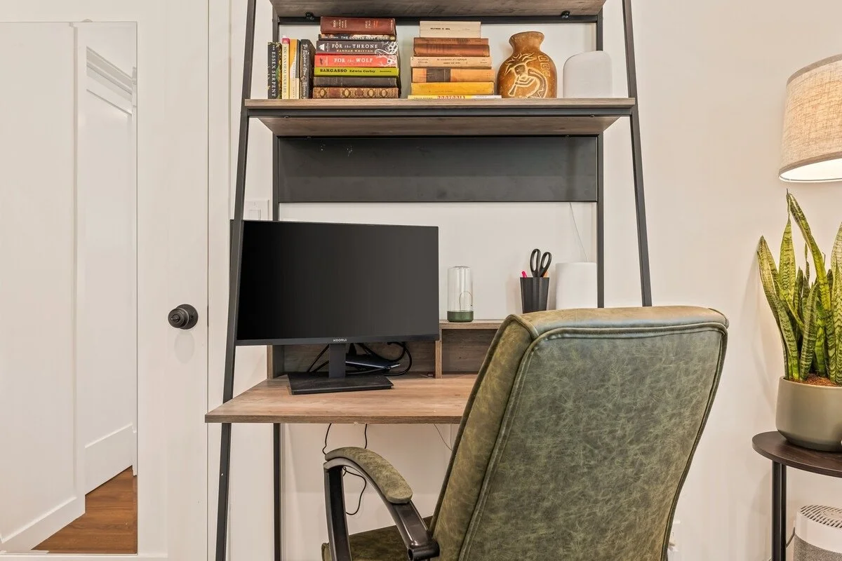 PL-6010-hollywood-hills-laurel-canyon-cottage-023.jpg