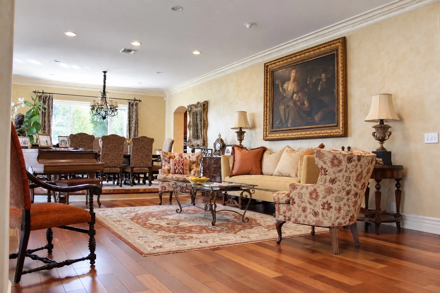05-formal-living-room.jpg