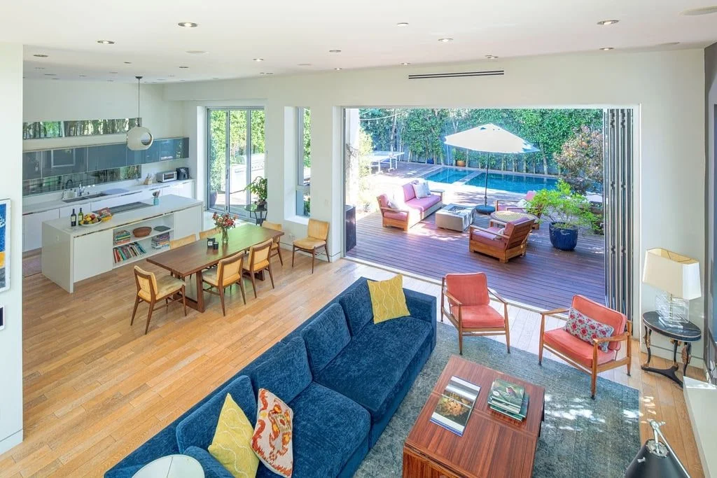 PL-7601-beverly-grove-modern-pool-estate-002.jpg