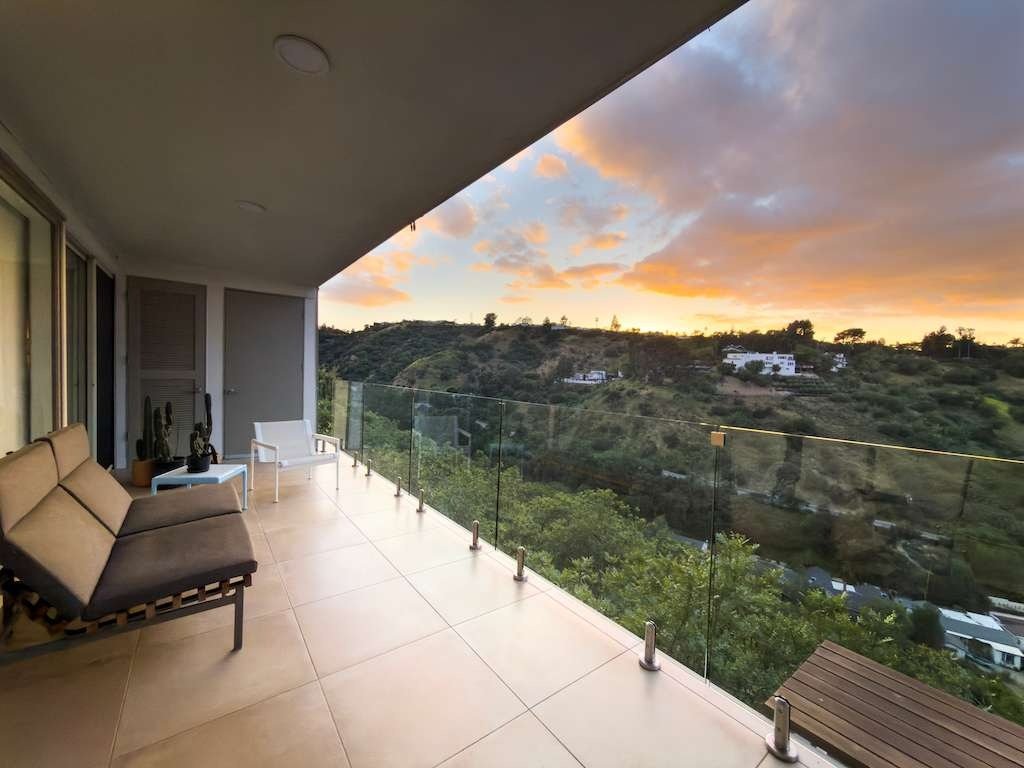 PL-3103-sherman-oaks-neutra-view-house-038.jpg