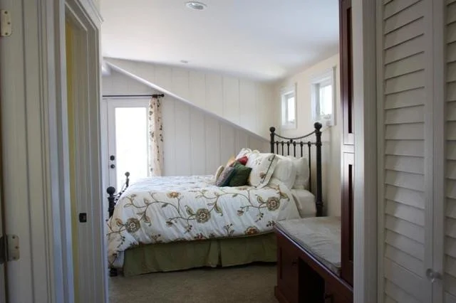 048_9466_bed3.jpg