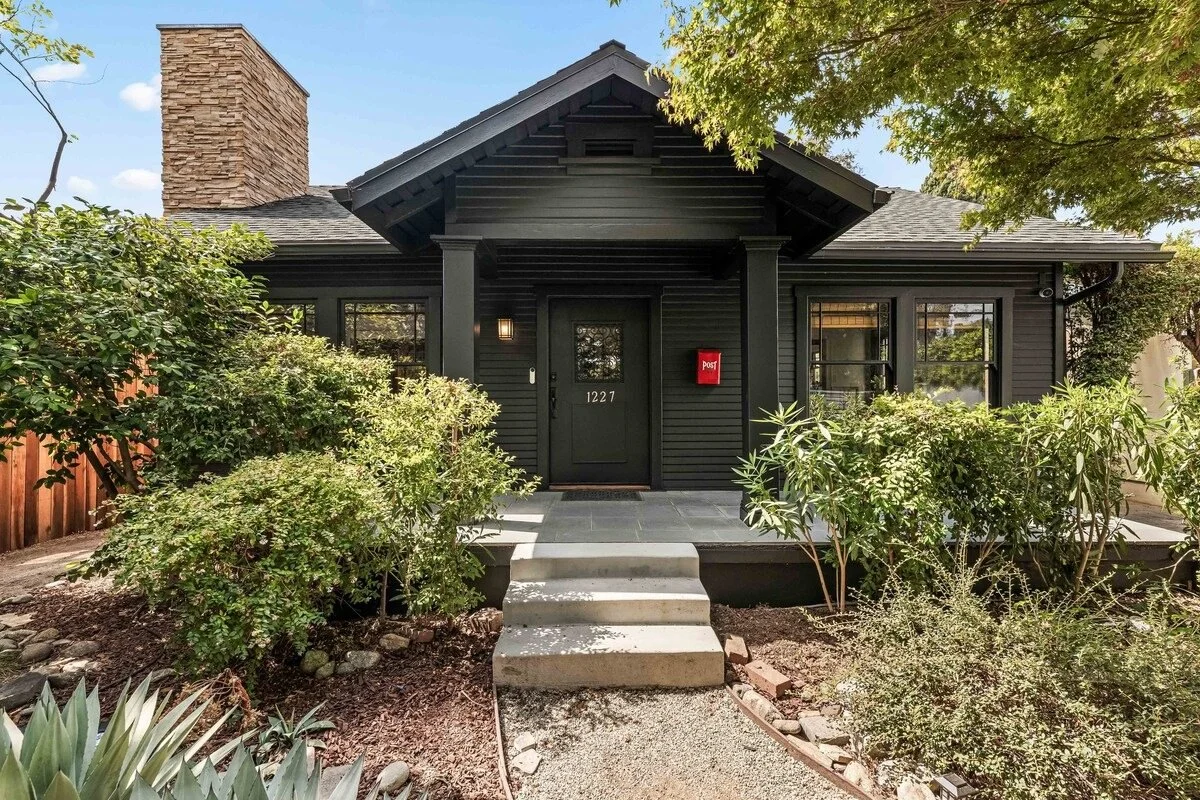 PL-6101-west-hollywood-historic-craftsman-005.jpg