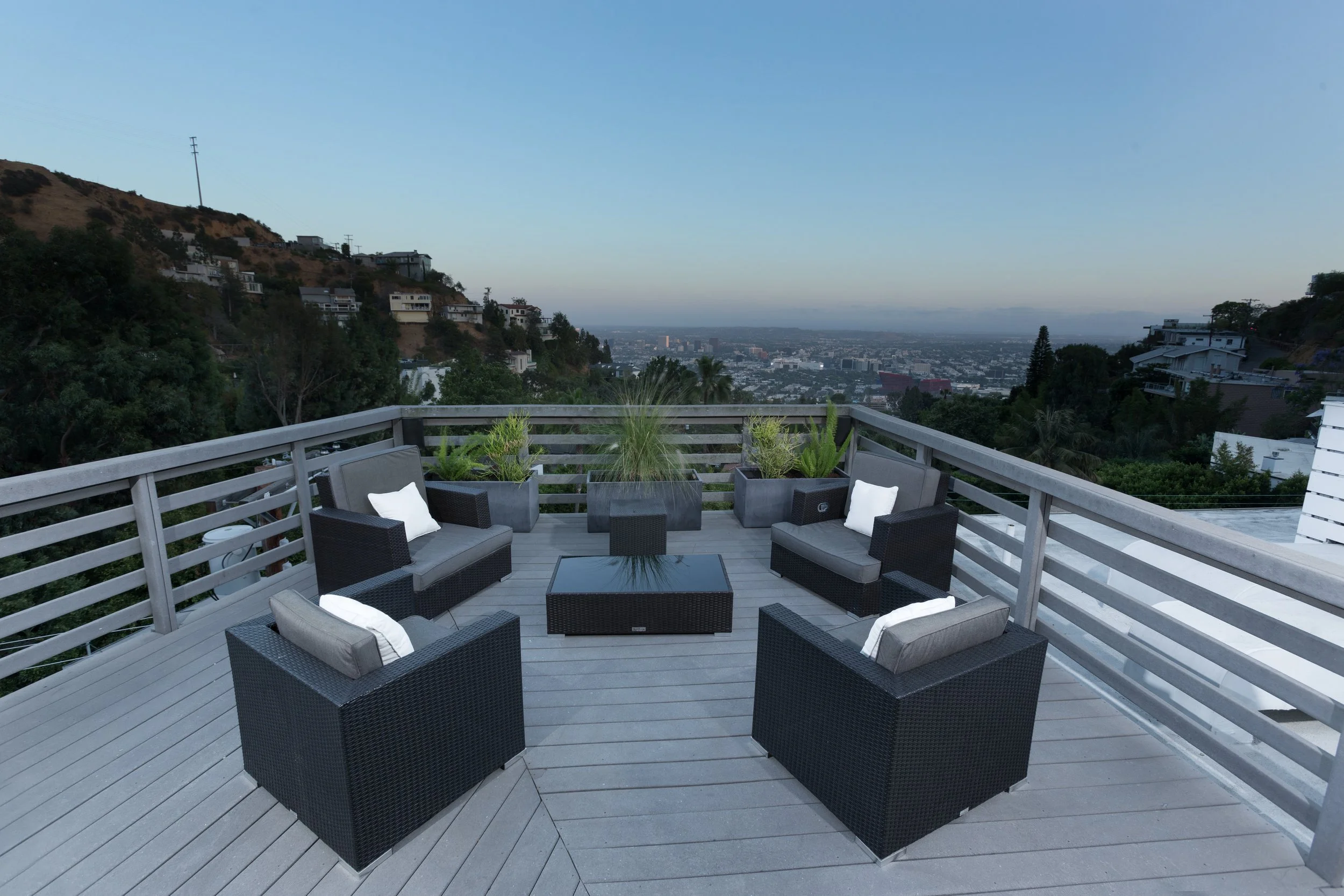 8827_Evanview_Dr_Los_Angeles_CA_90069_00008.jpg