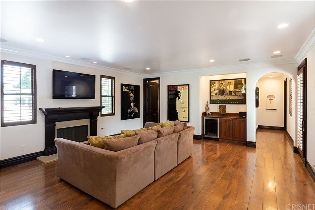 23500_Collins_St_092.jpg