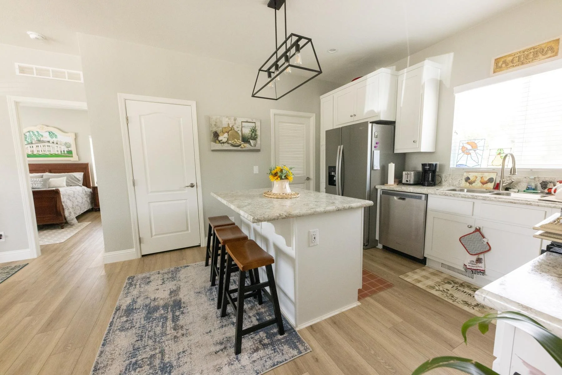 054-sand-canyon-guest-cottage-kitchen.jpg