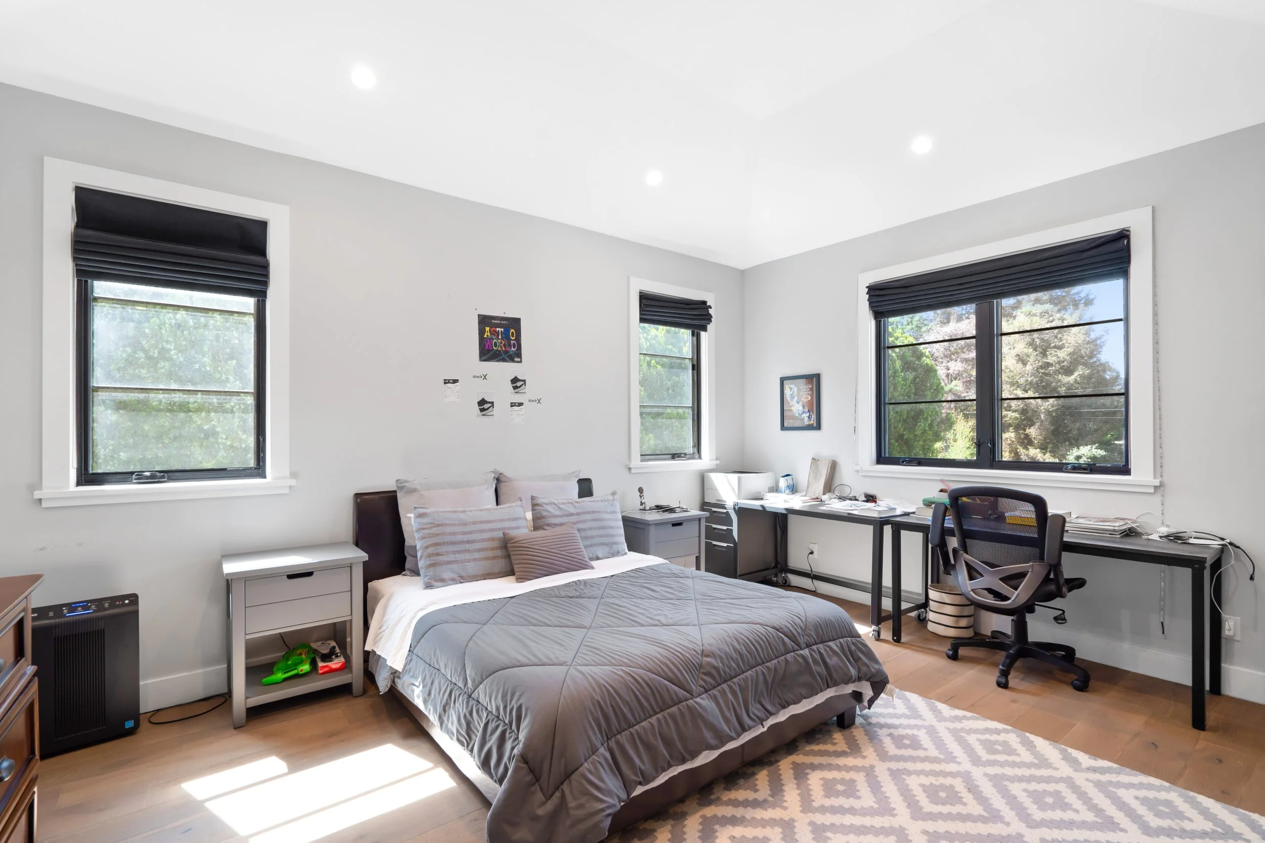 Collins-62-bedroom.jpg