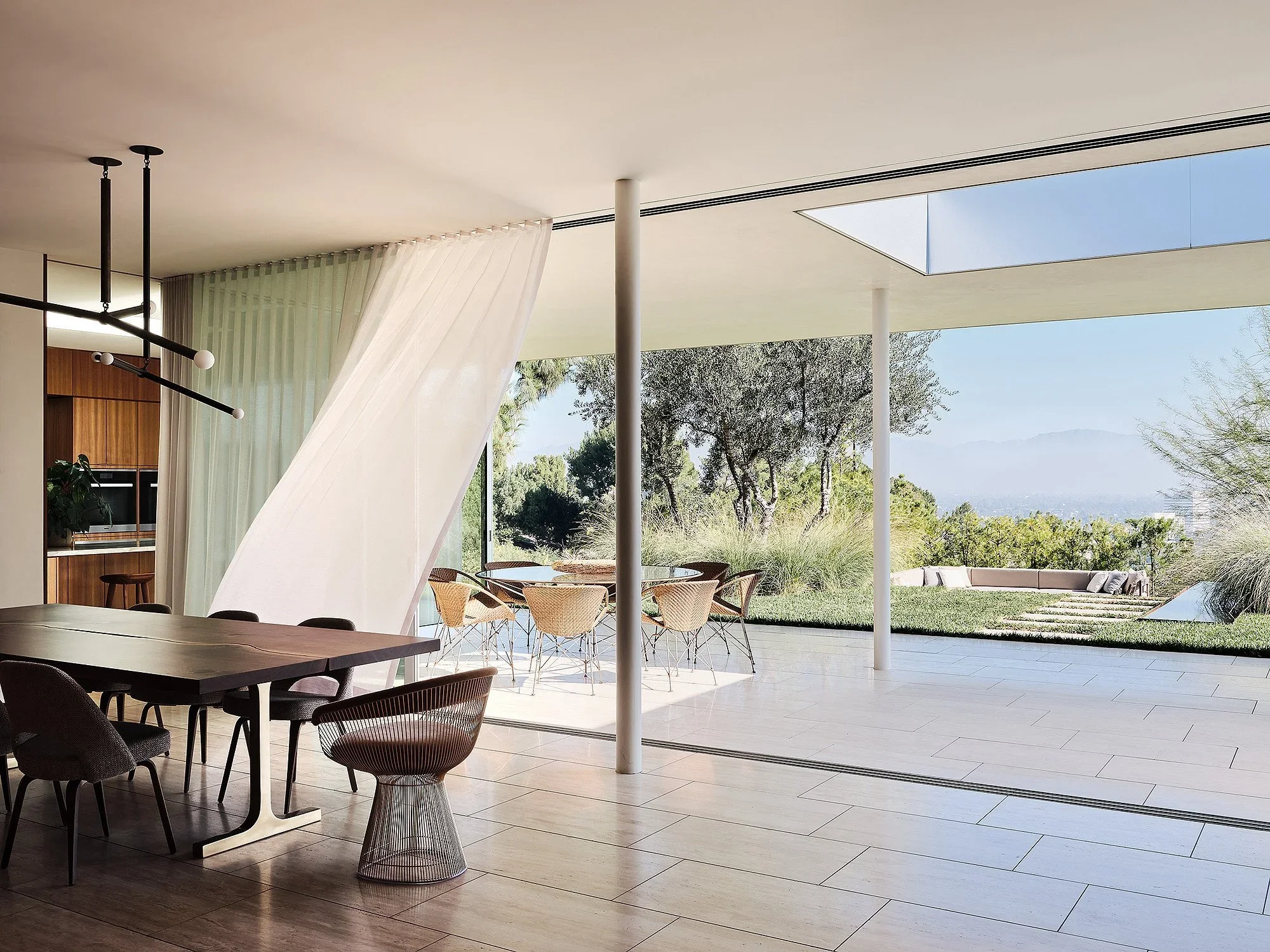 Chris-Sosa-Landscape-Architecture-Clear-Oak-Residence-17.jpg.webp