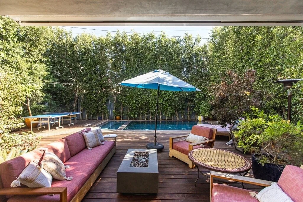 PL-7601-beverly-grove-modern-pool-estate-008.jpg